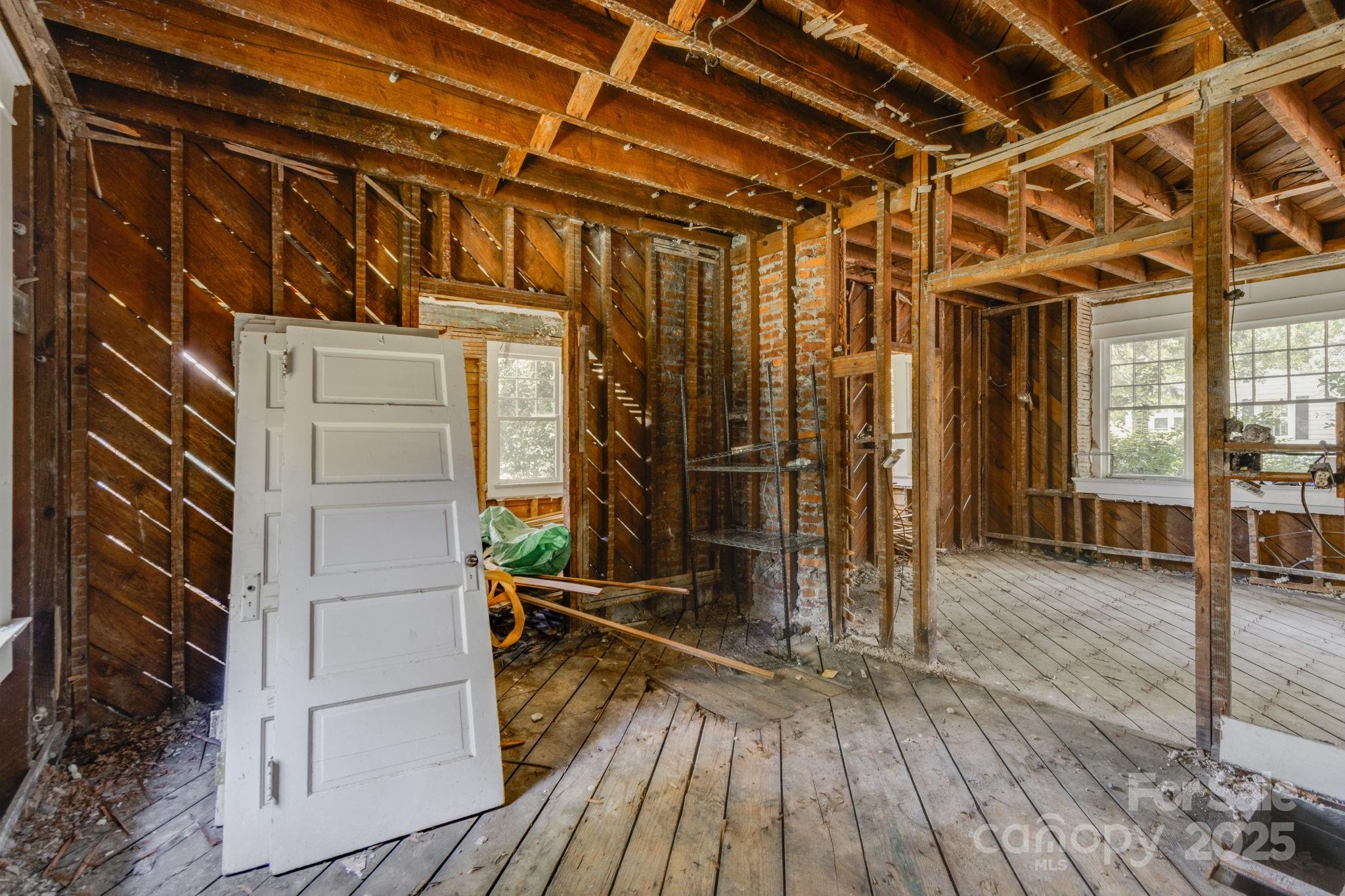 Wales Garden - Residential