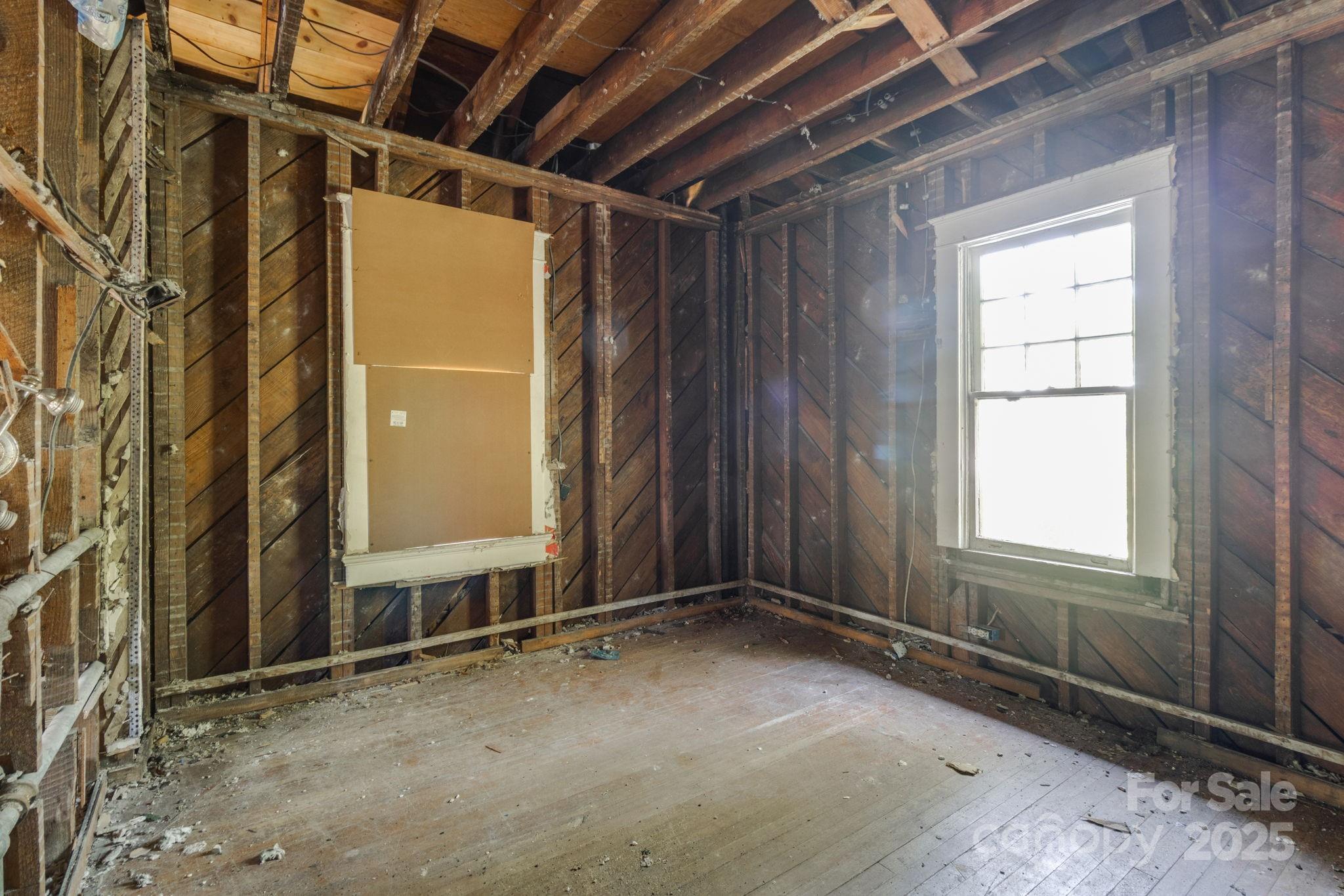 Wales Garden - Residential