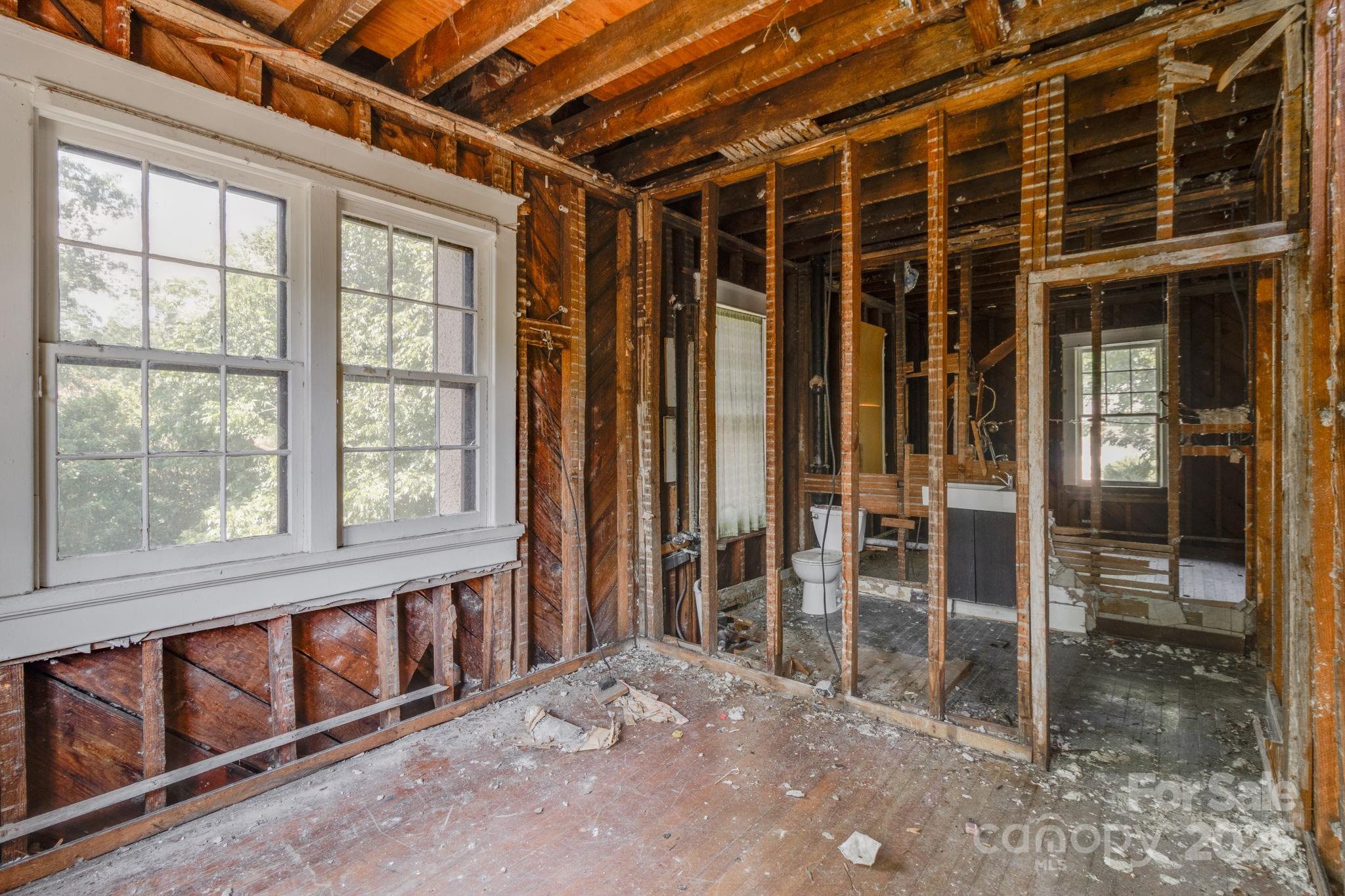 Wales Garden - Residential