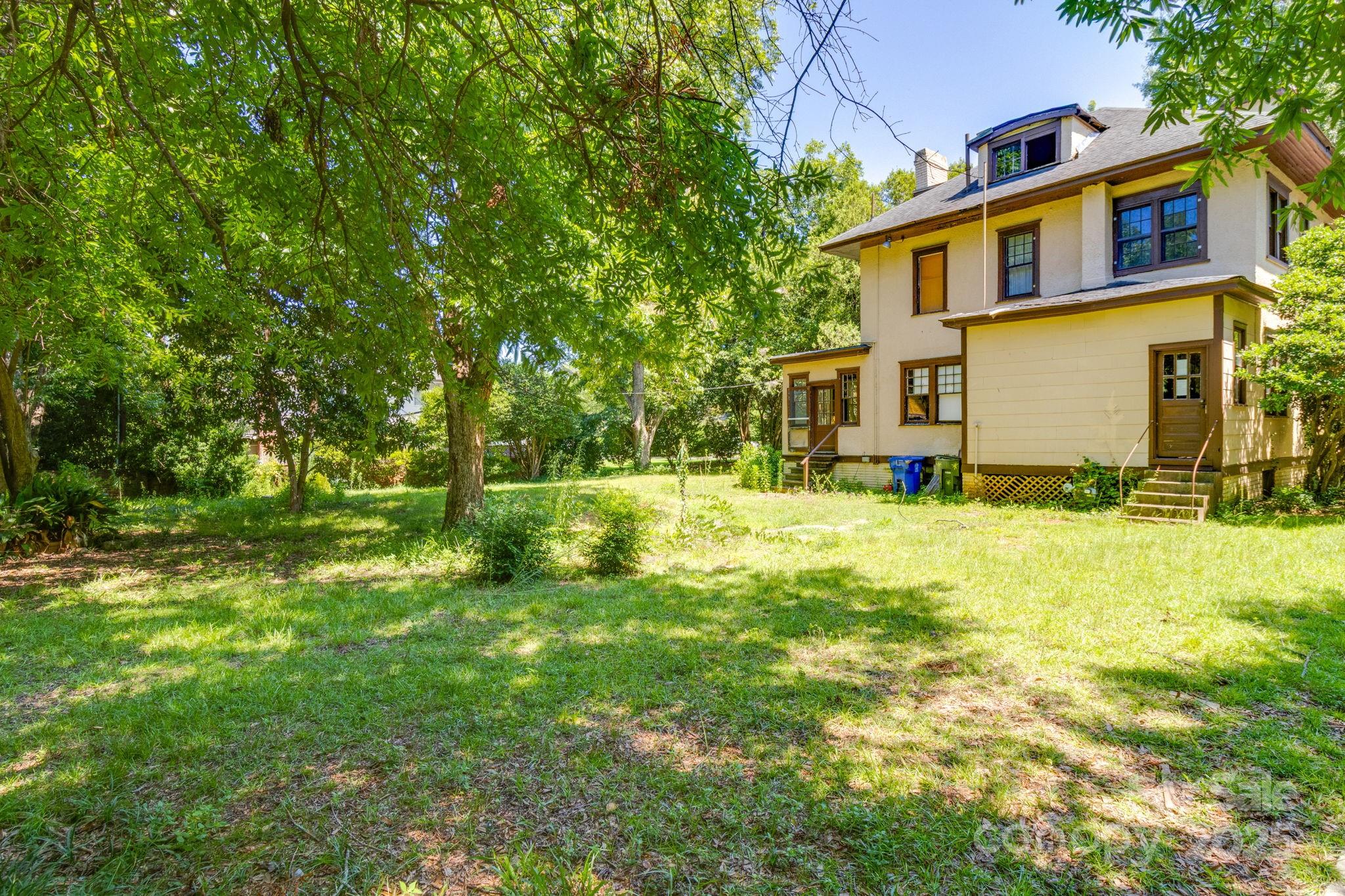 Wales Garden - Residential