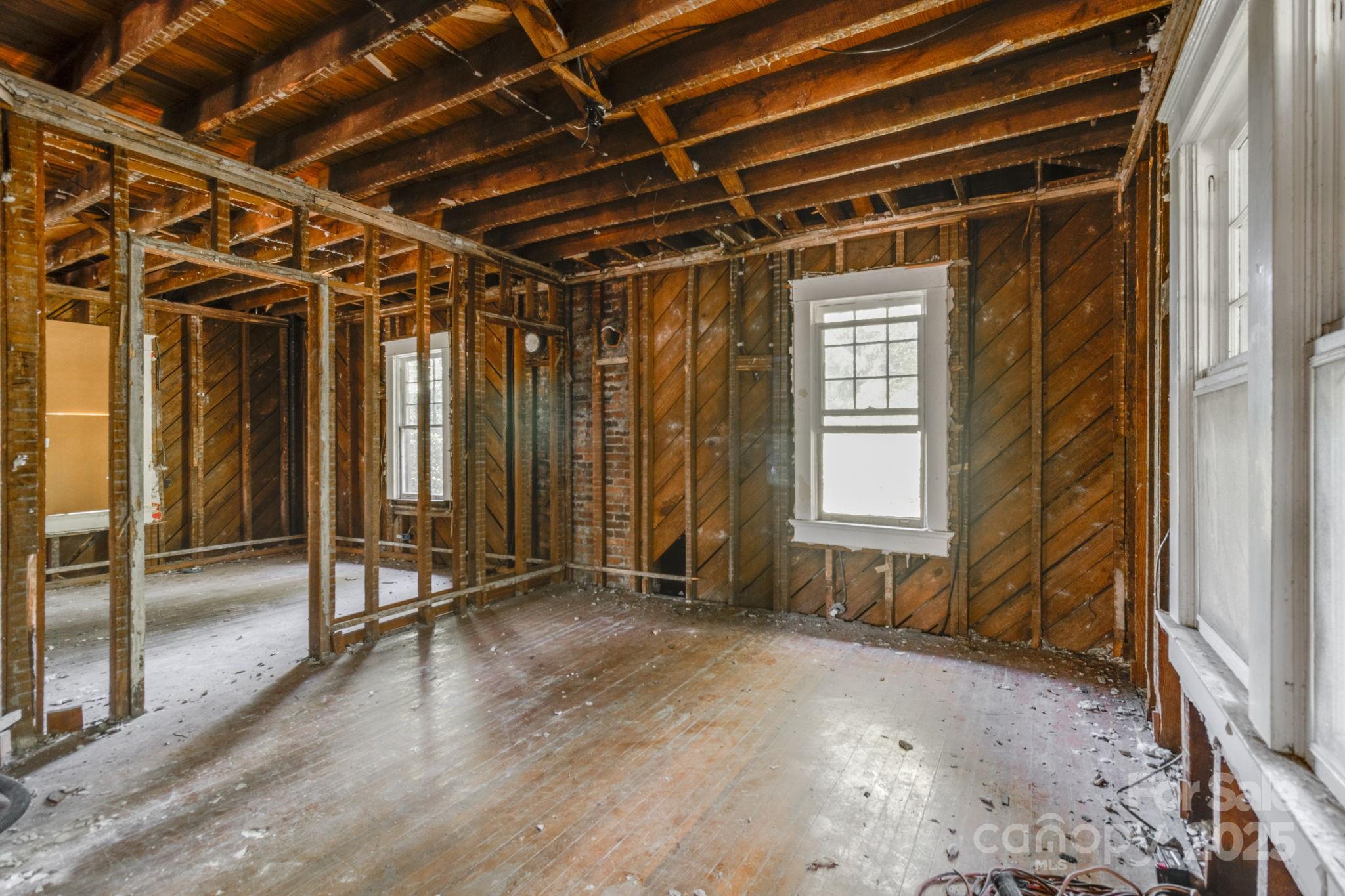 Wales Garden - Residential