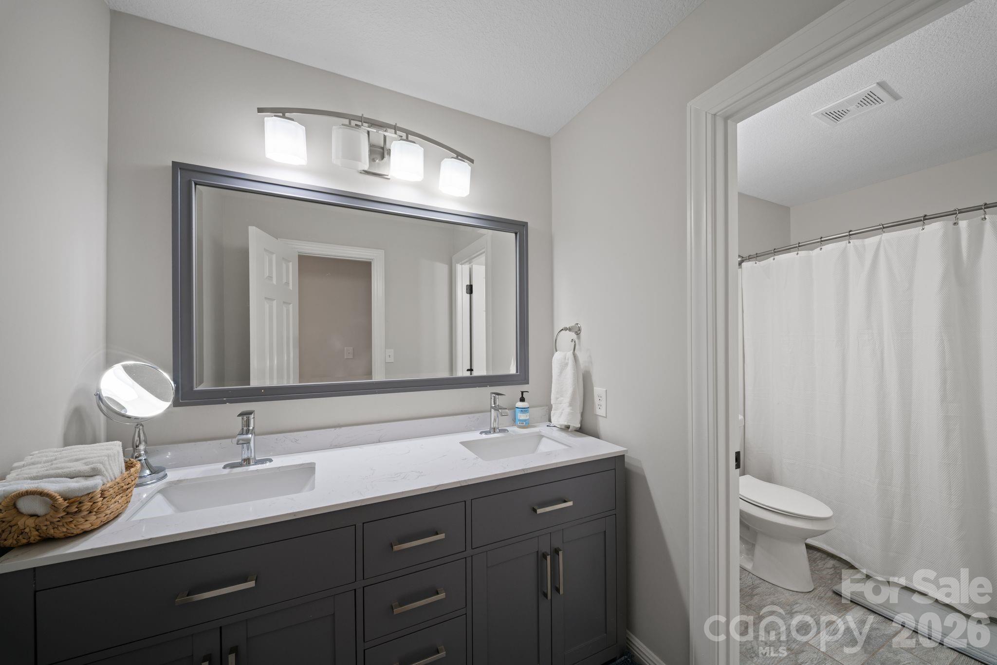 Hawks Landing - Residential