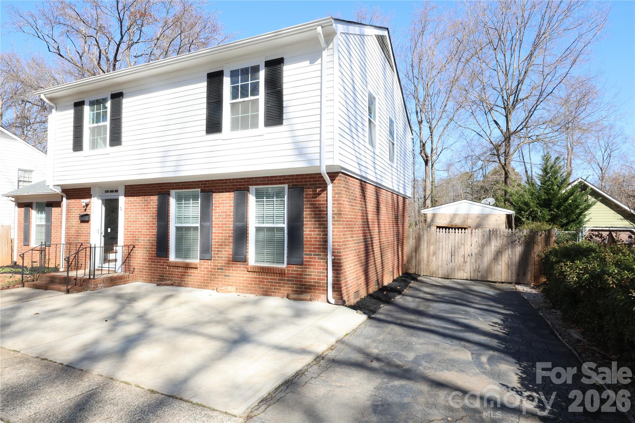 6430 Farmingdale Drive