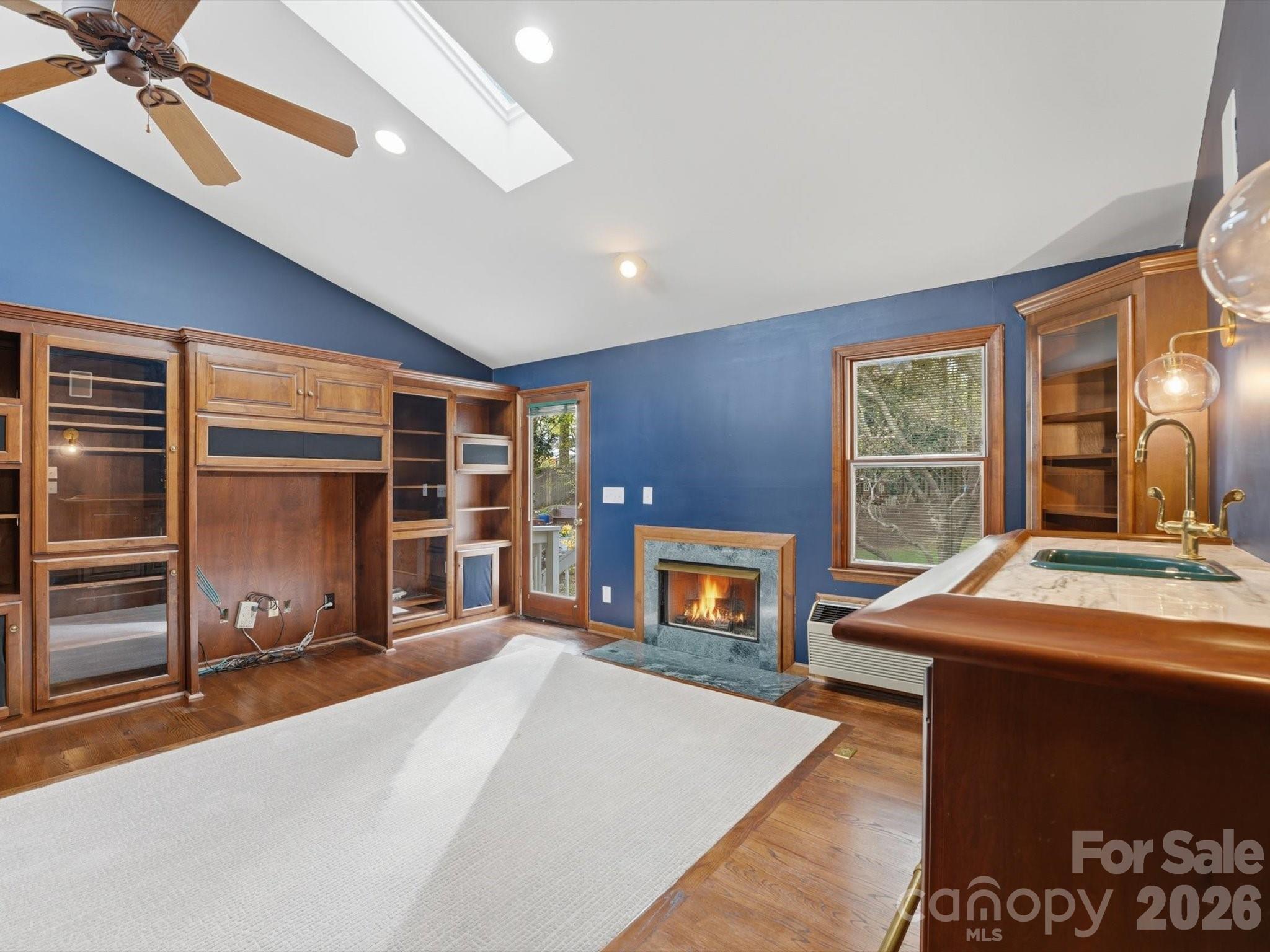 Twin Oaks - Residential