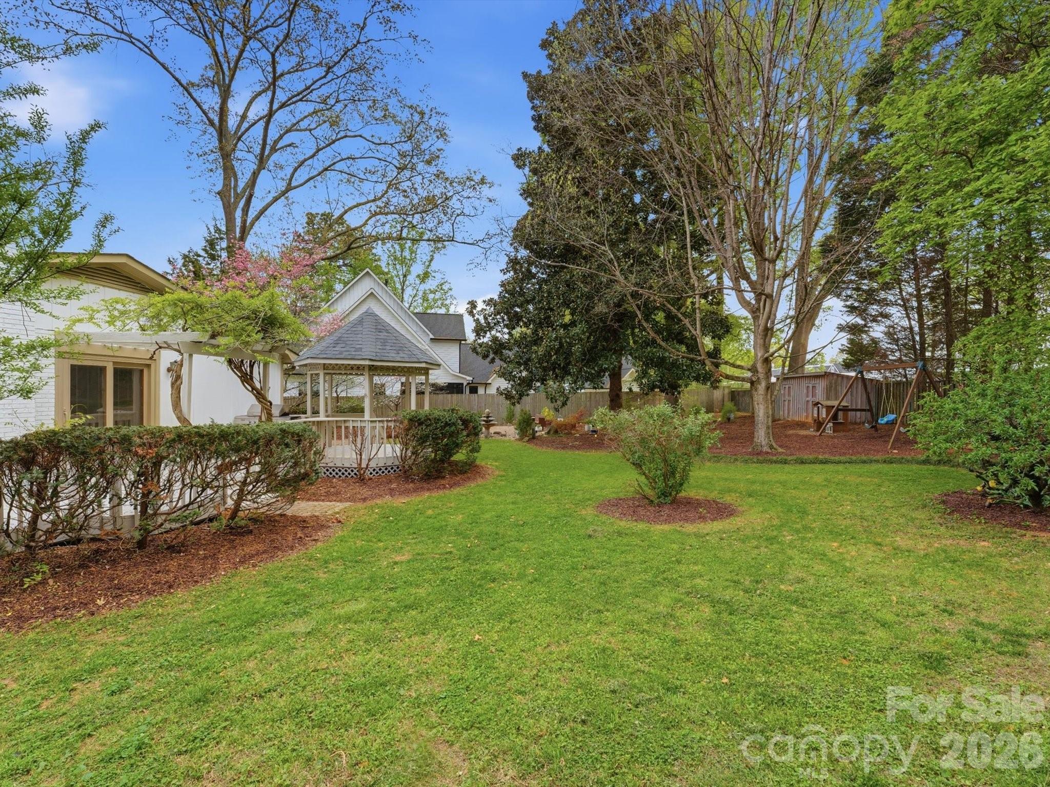 Twin Oaks - Residential