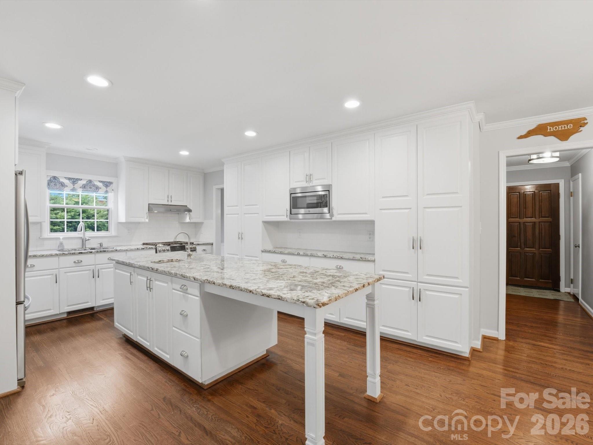 Twin Oaks - Residential