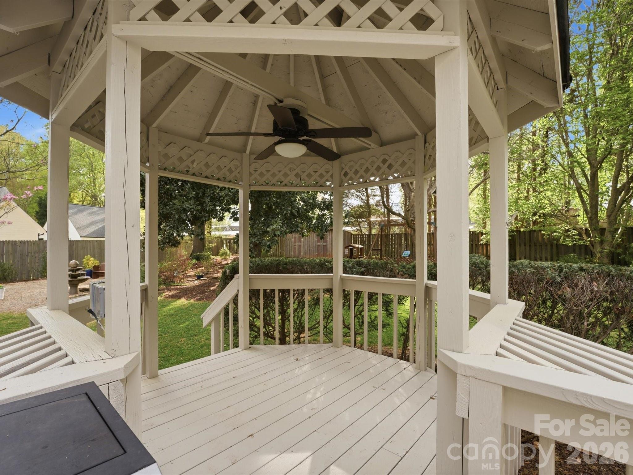 Twin Oaks - Residential