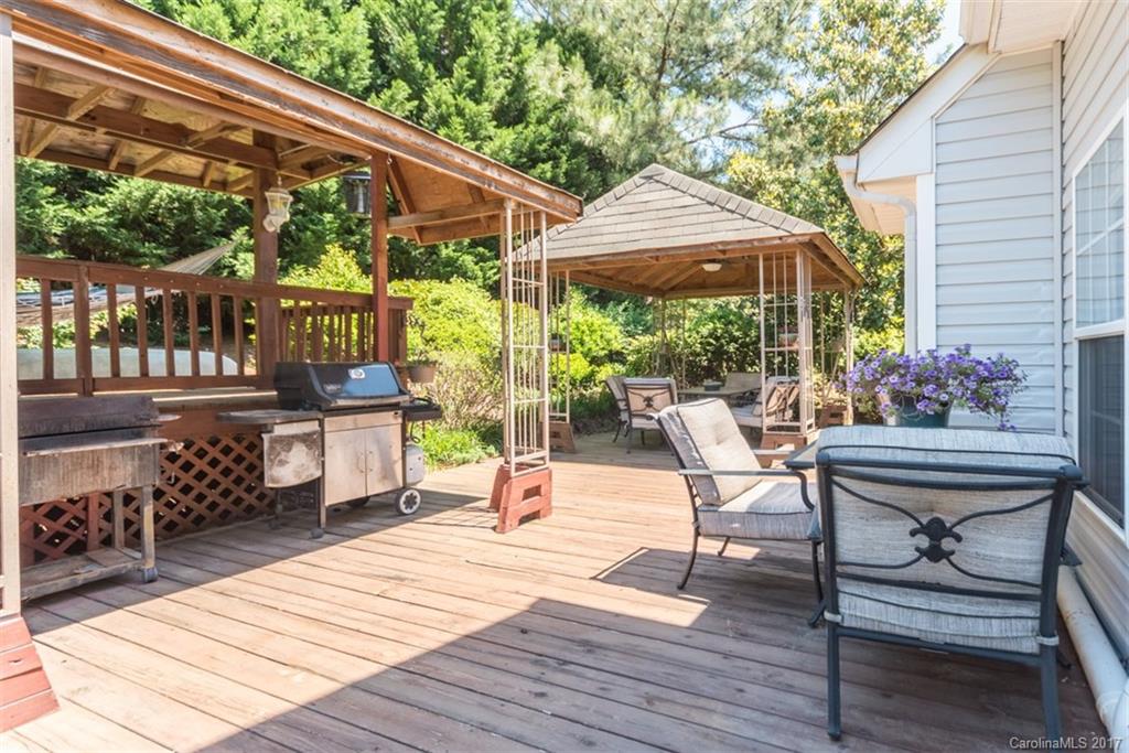 Forest Oaks - Residential