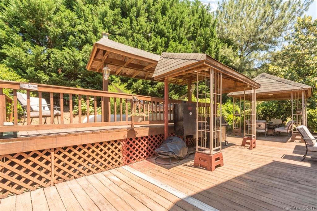 Forest Oaks - Residential