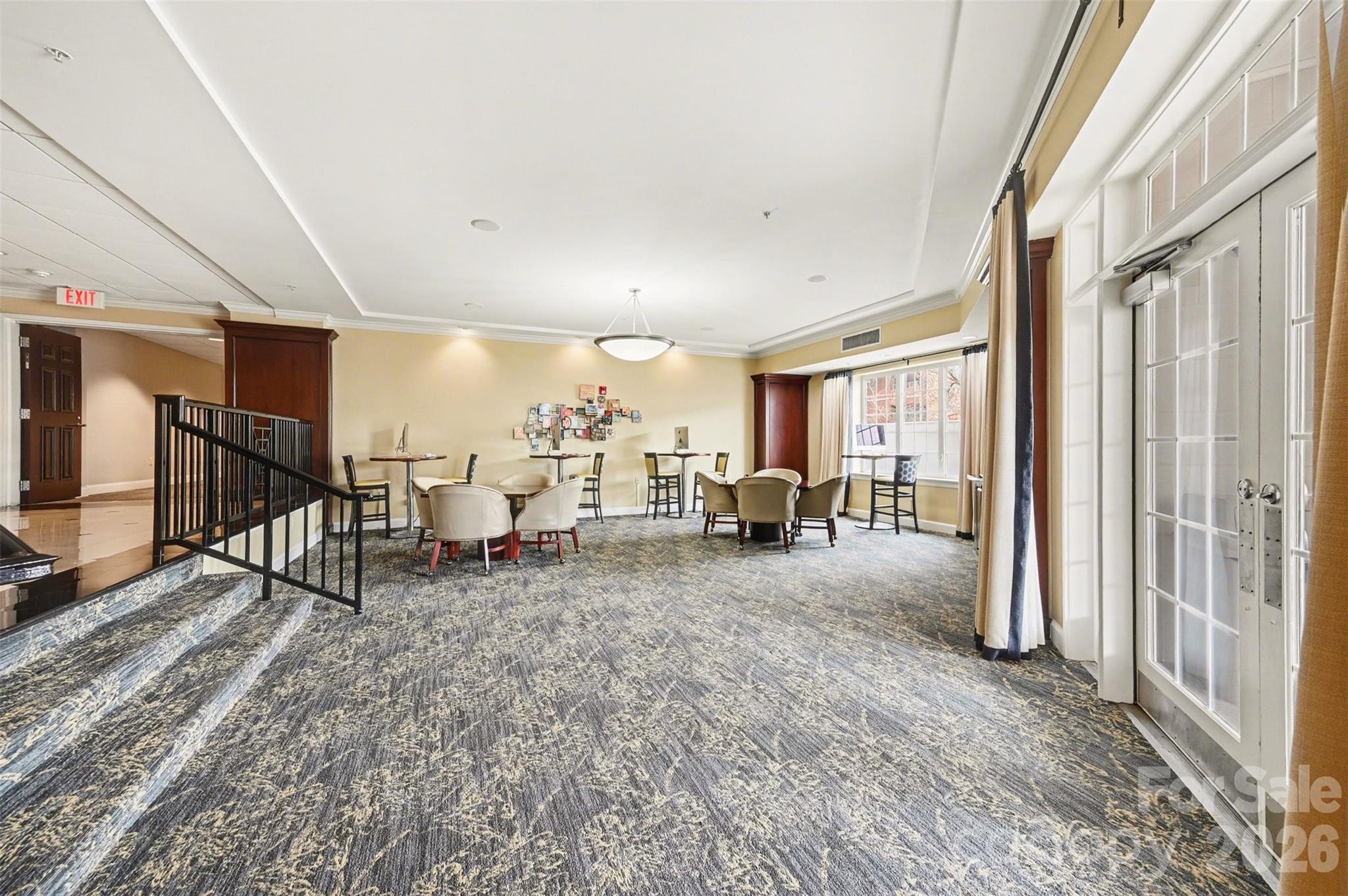 Fifth and Poplar - Residential