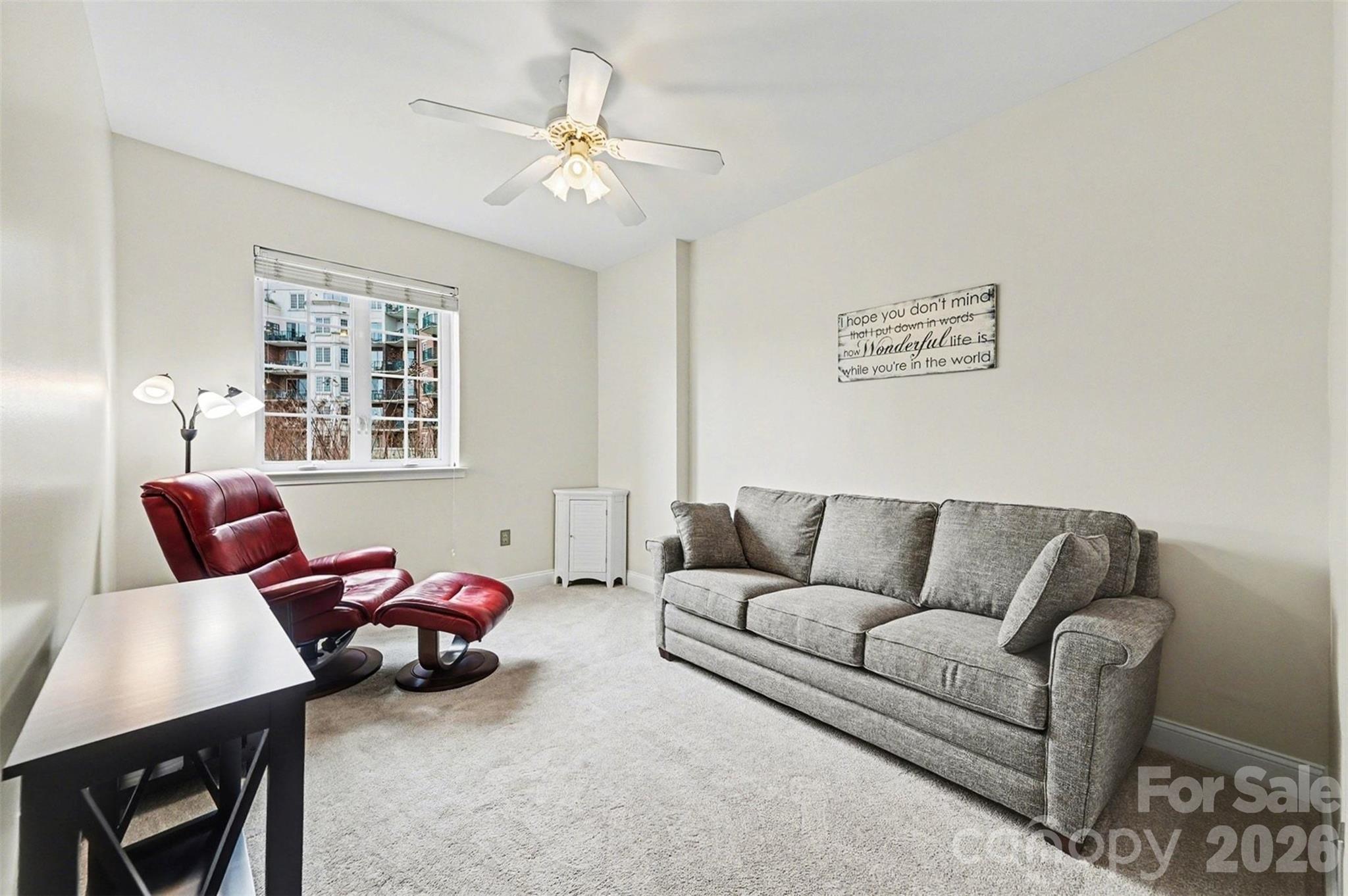 Fifth and Poplar - Residential