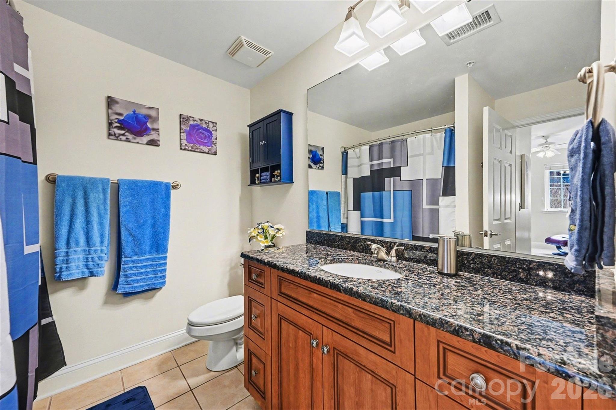 Fifth and Poplar - Residential