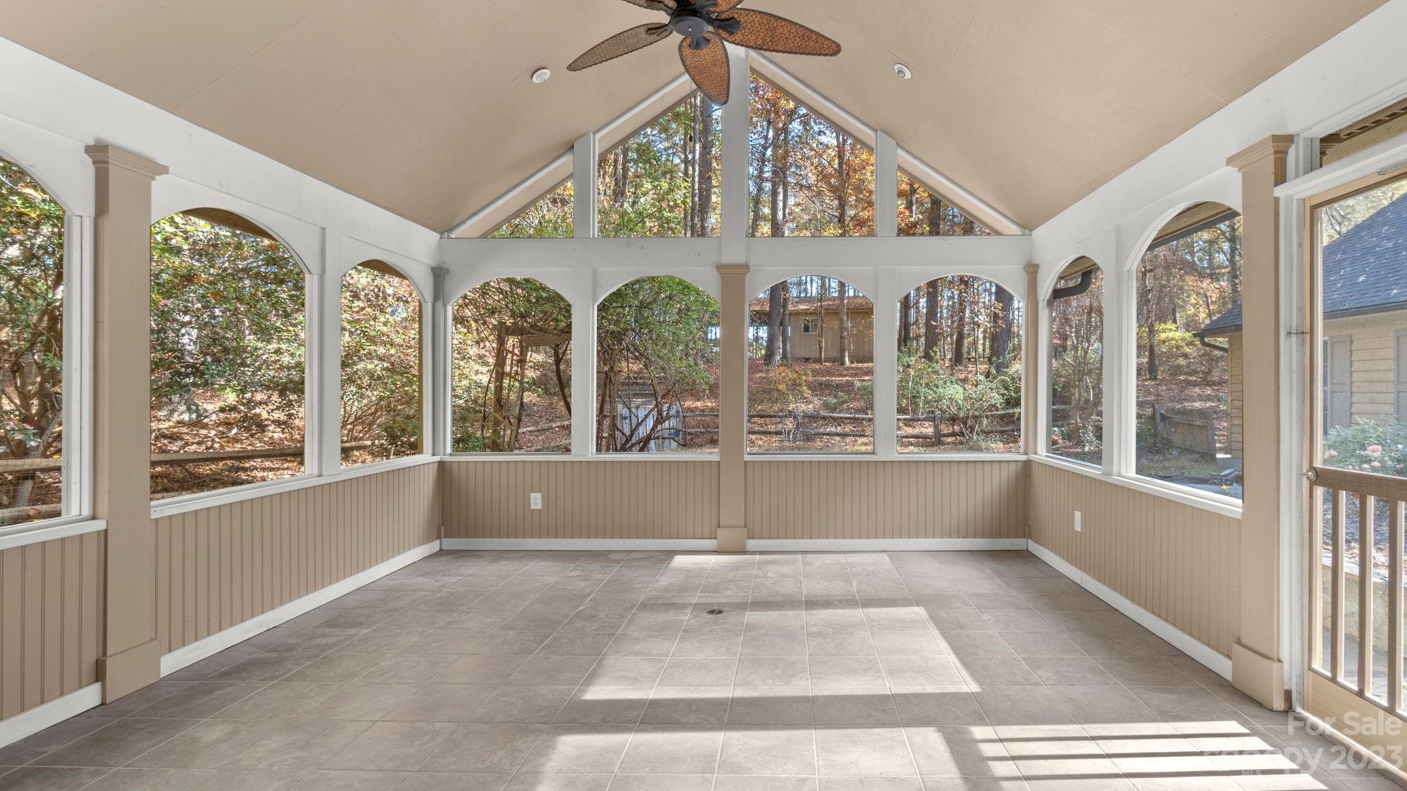 Black Horse Run - Residential