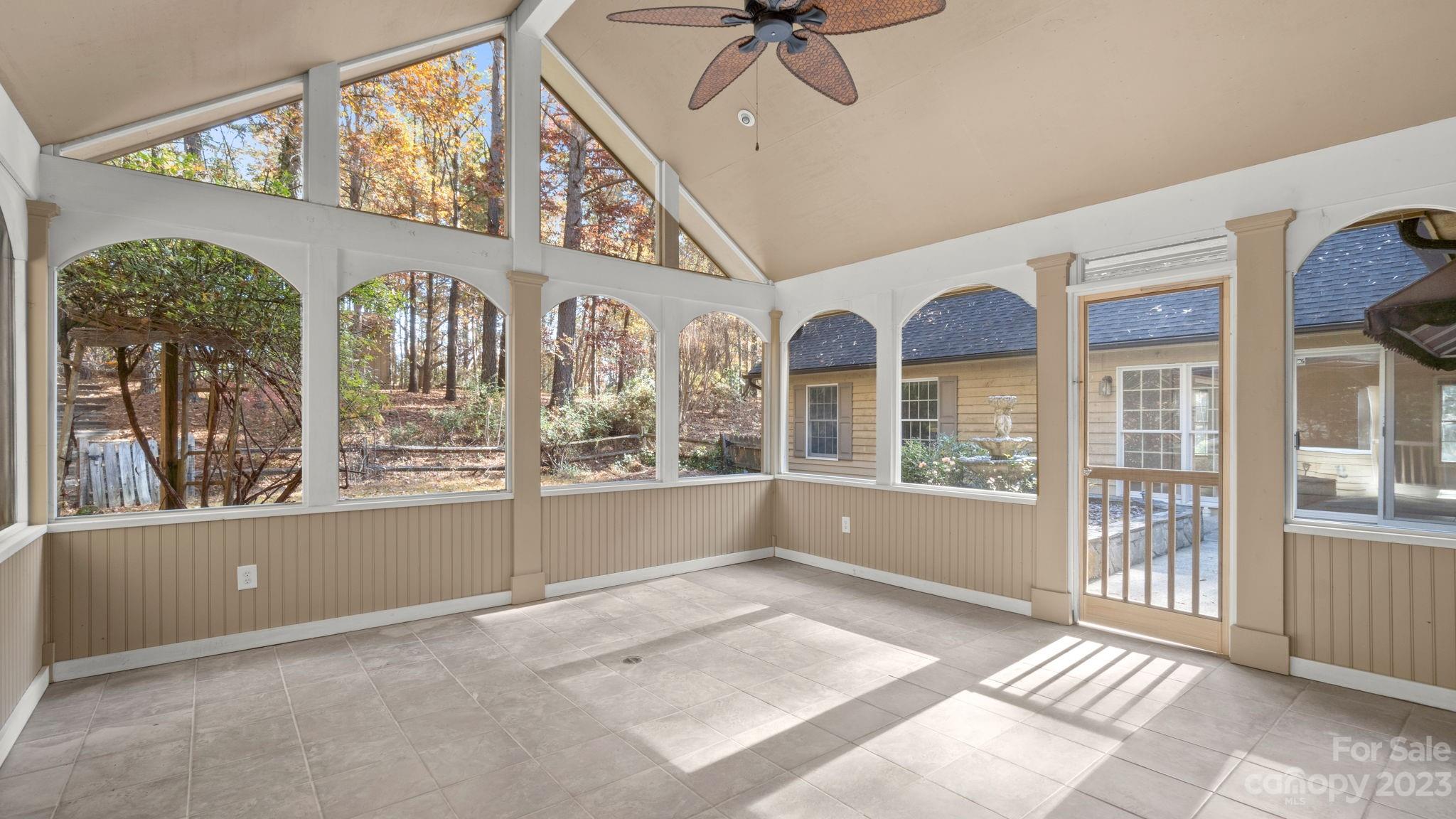 Black Horse Run - Residential