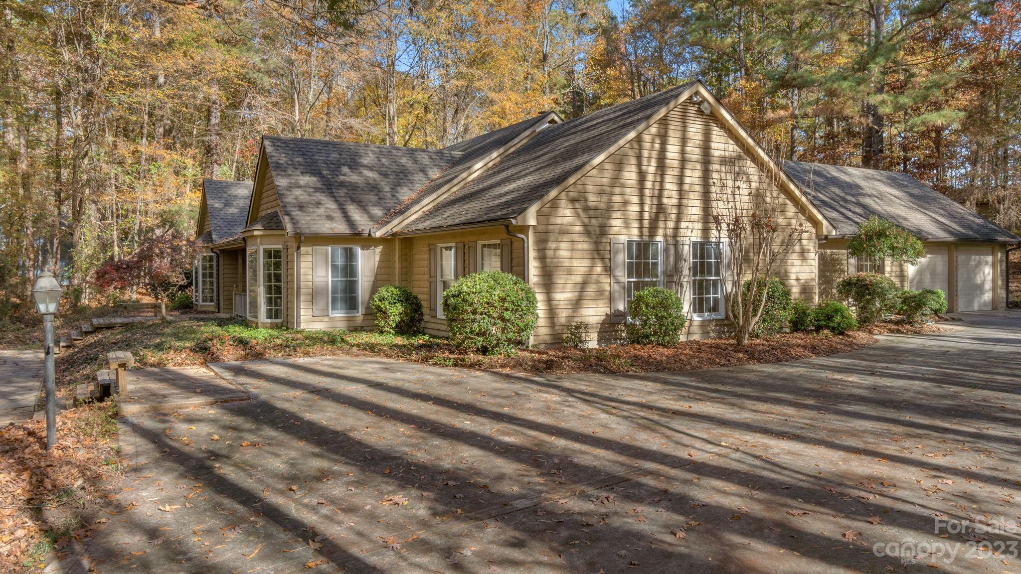 Black Horse Run - Residential