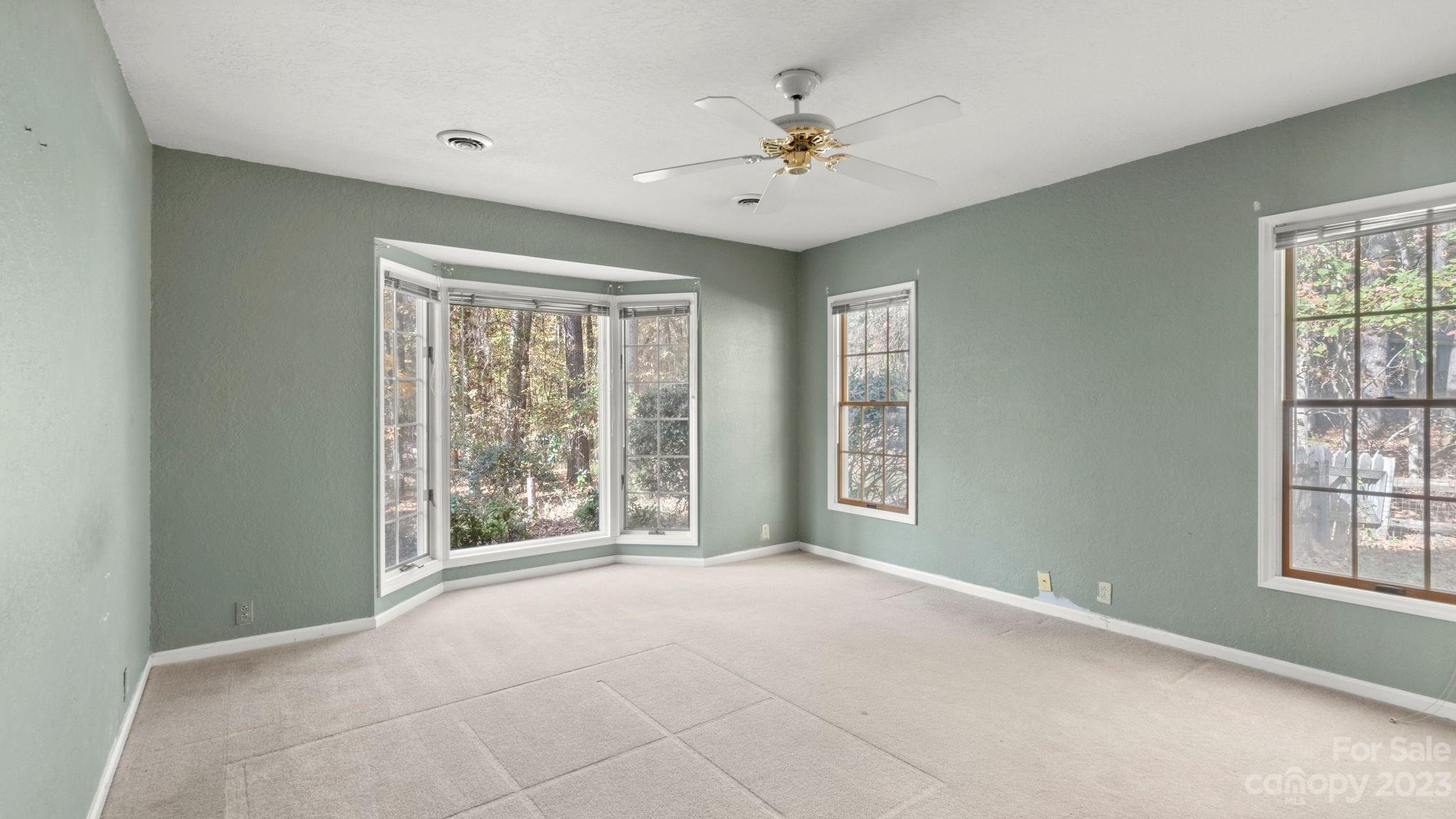 Black Horse Run - Residential