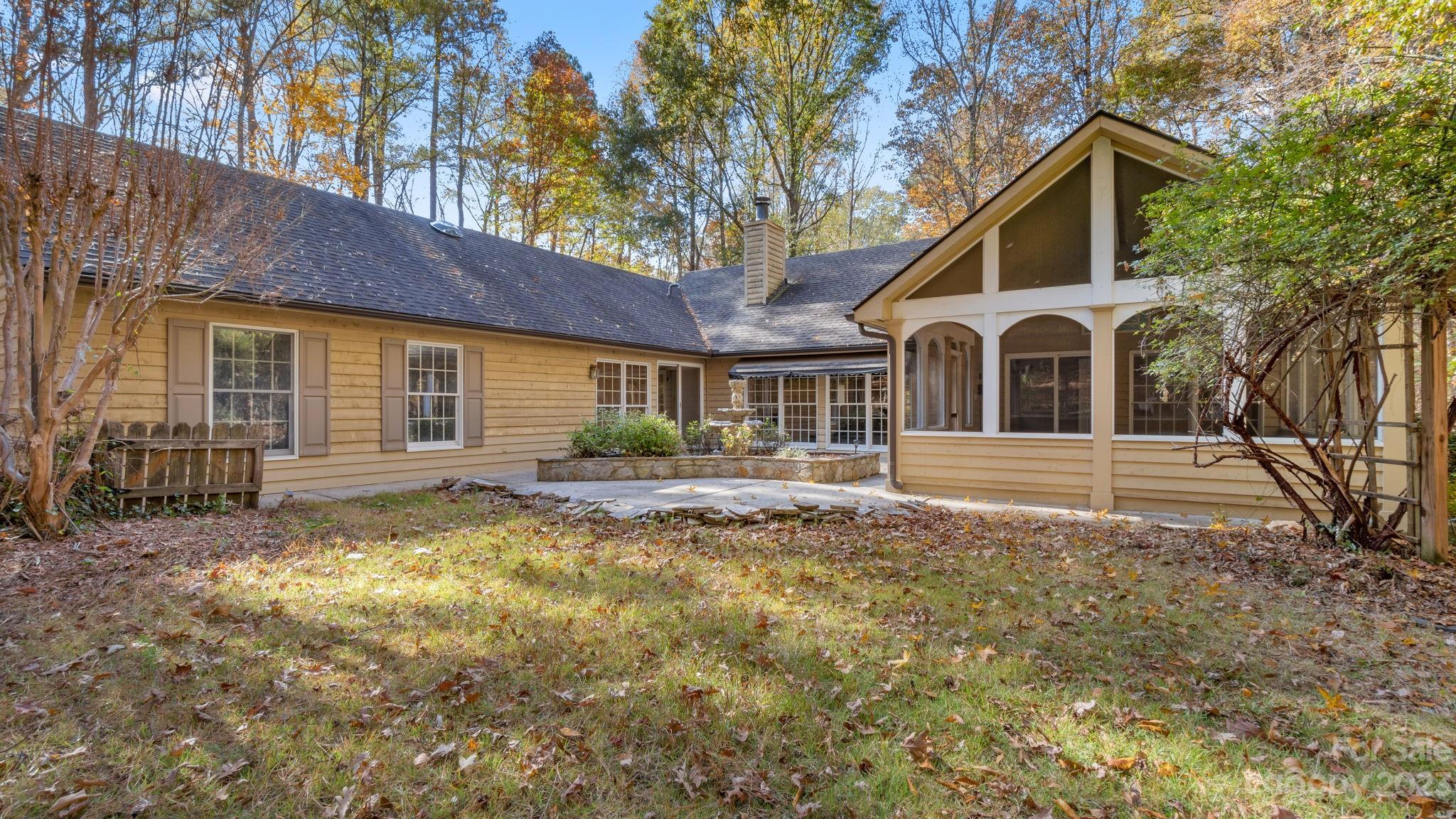 Black Horse Run - Residential