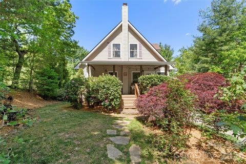 Photo of 31 Bear Den Road, Asheville, NC 28805 (MLS # 4373153)