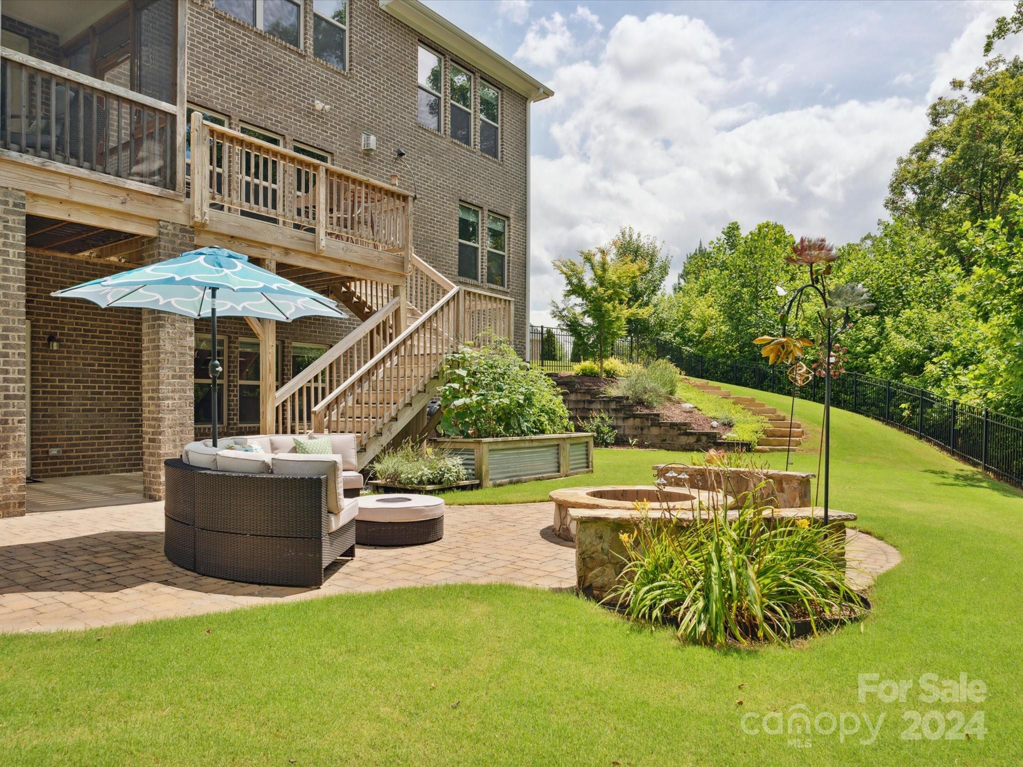 The Preserve At Riverchase - Residential