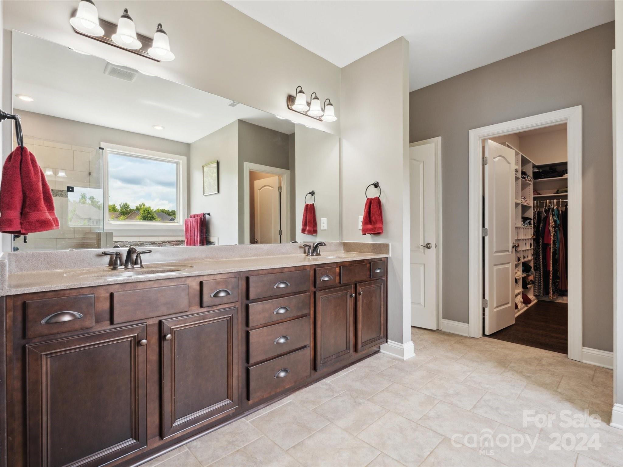 The Preserve At Riverchase - Residential