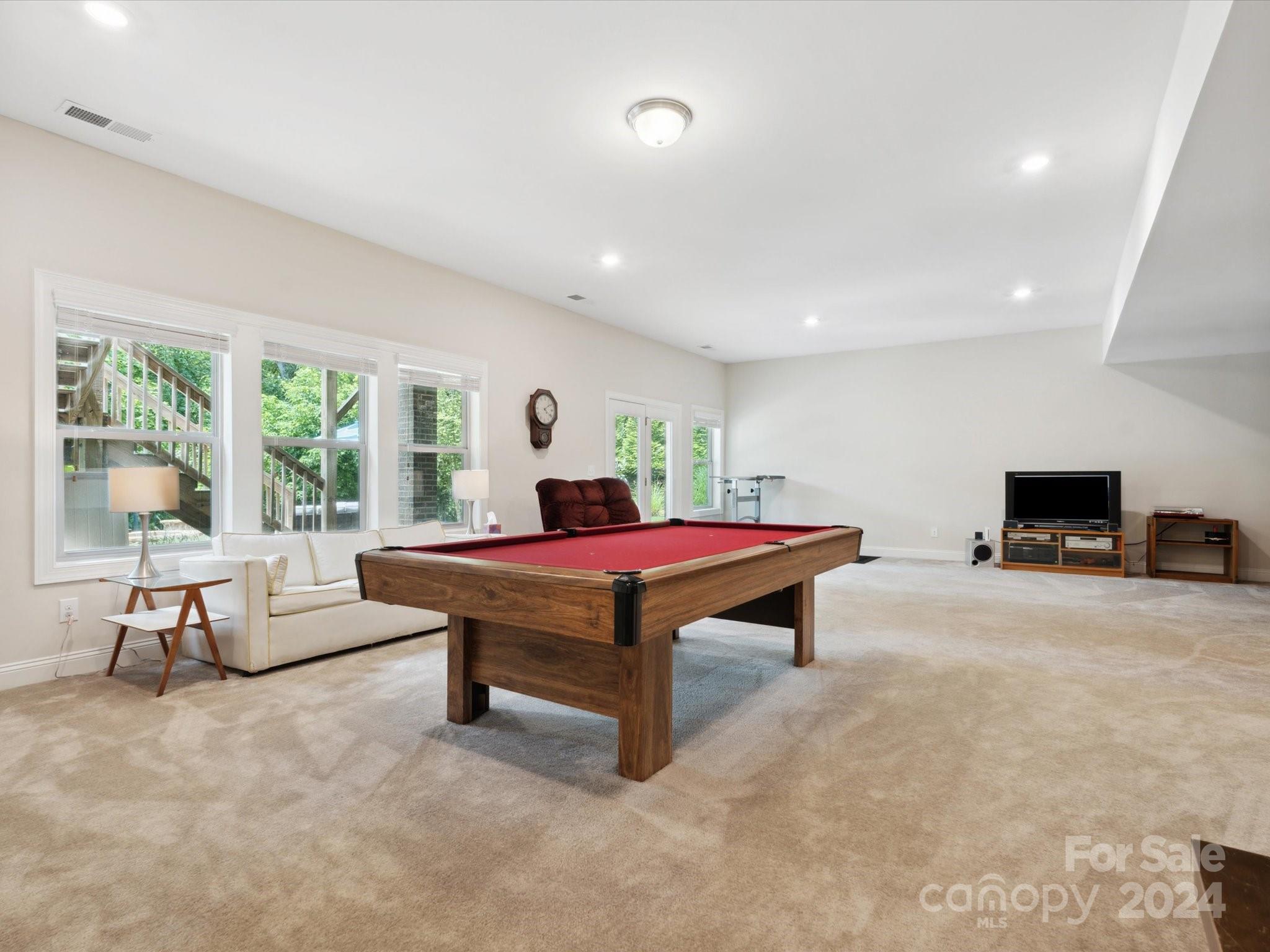 The Preserve At Riverchase - Residential