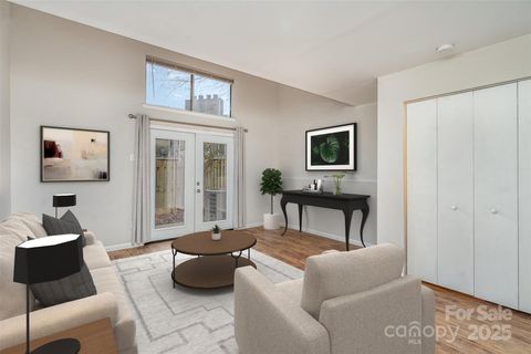 3312 Heathstead Place Charlotte NC 28210