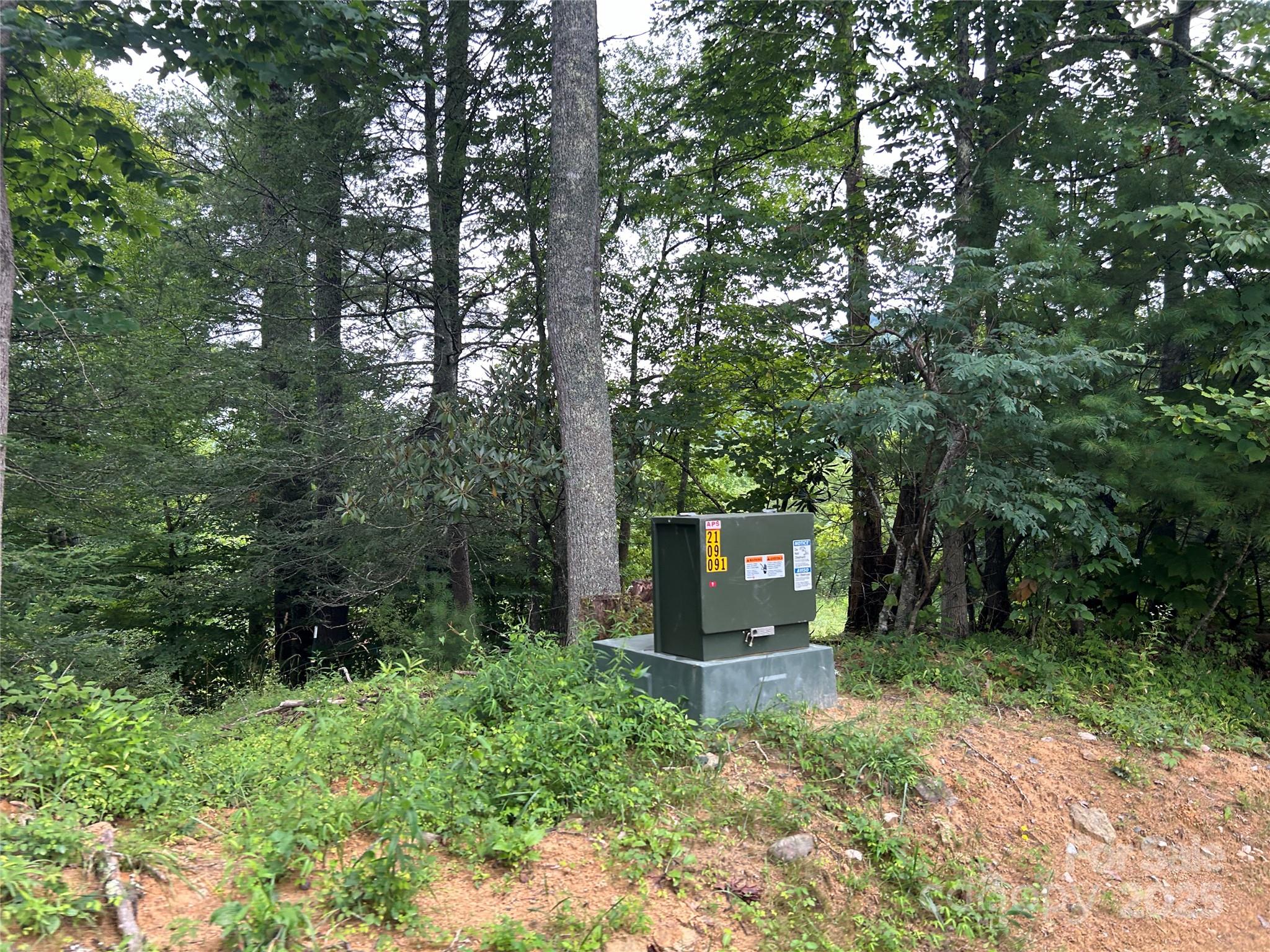 Sugar Grove, North Carolina 28679, United States, ,Land,Under Contract,50165