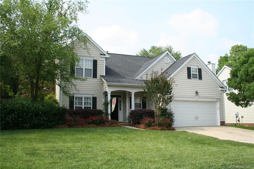 Affordable and in move-in condition, this home is in one of Concord' most popular neighborhoods and convenient locations.  Very hard to find master down floor plan with upgraded granite kitchen counter tops and stainless steel appliances.  Updated bathroom vanities gives this home a fresh feeling. The great room makes this home feel roomy, yet cozy and includes dramatic soaring ceilings.  The corner lot includes mature and colorful landscaping along with a roomy patio and rear yard storage shed.