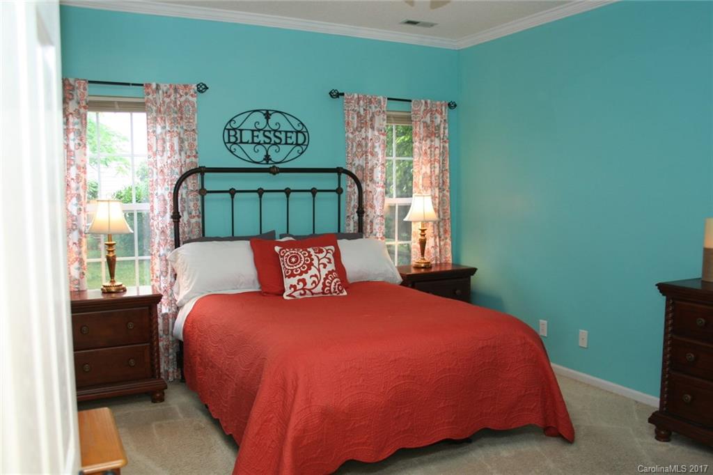 Sheffield Manor - Residential