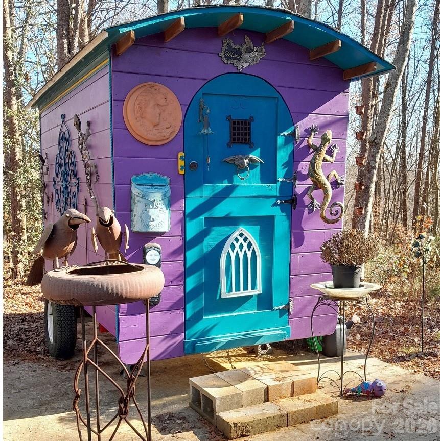 Fern Valley Falls - Residential