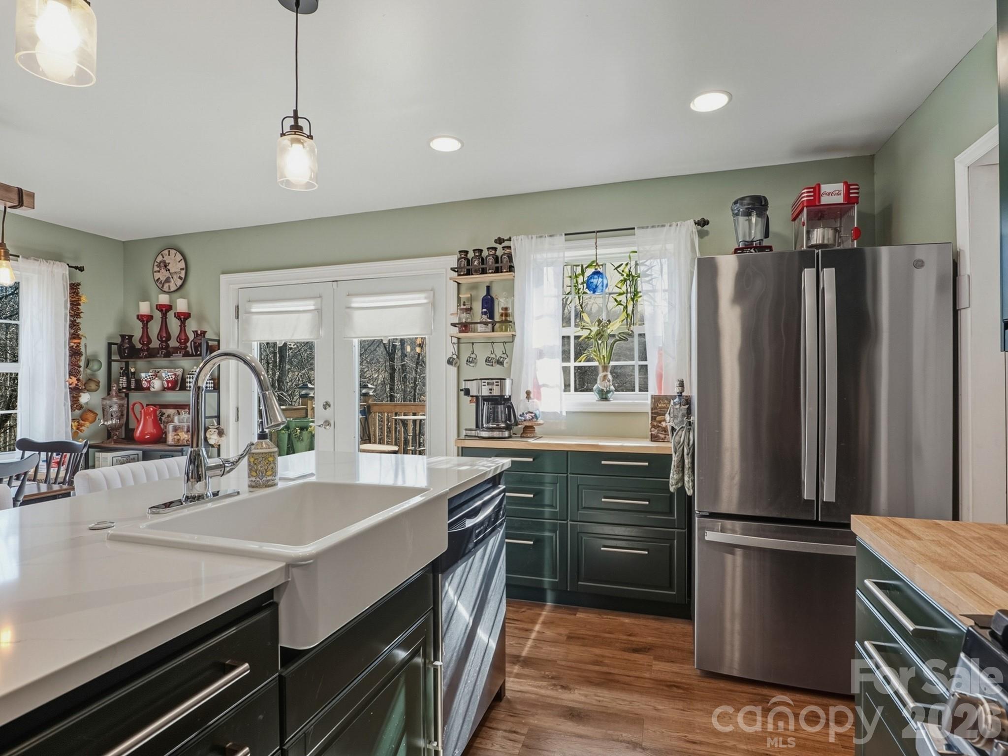 Fern Valley Falls - Residential