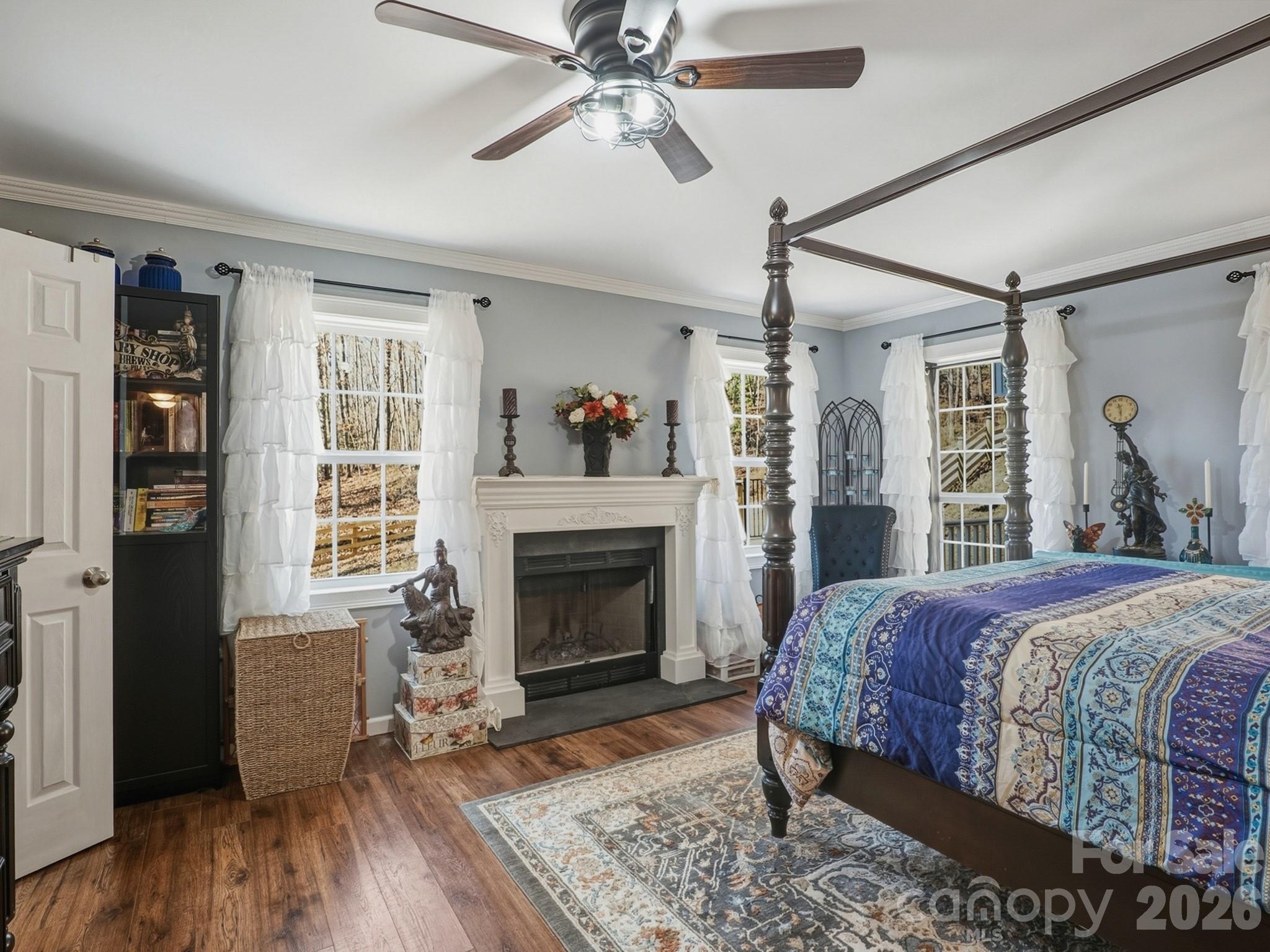 Fern Valley Falls - Residential