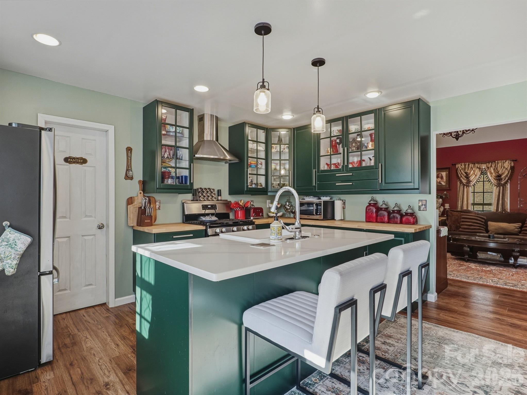 Fern Valley Falls - Residential