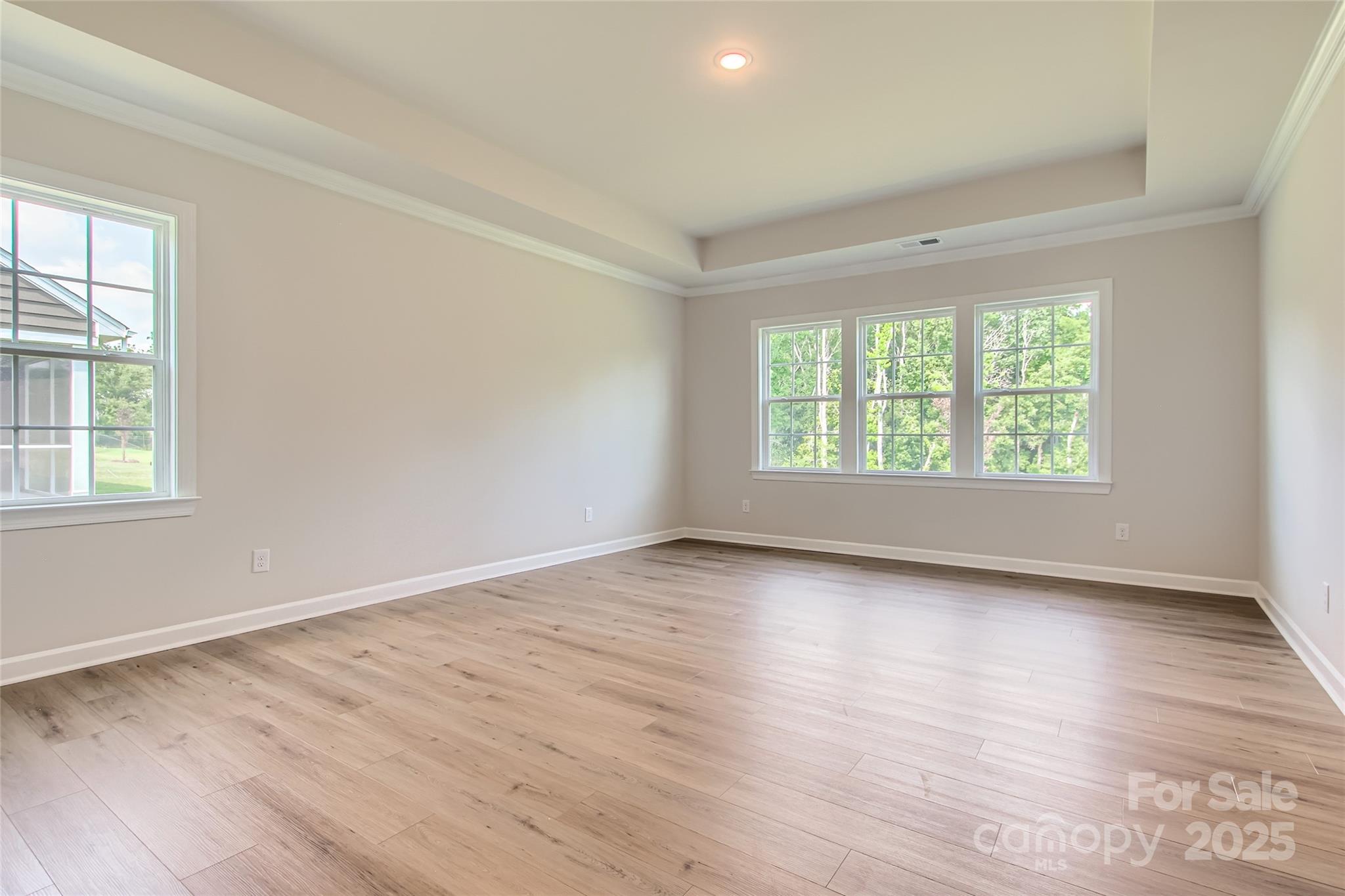 Roselyn - Residential