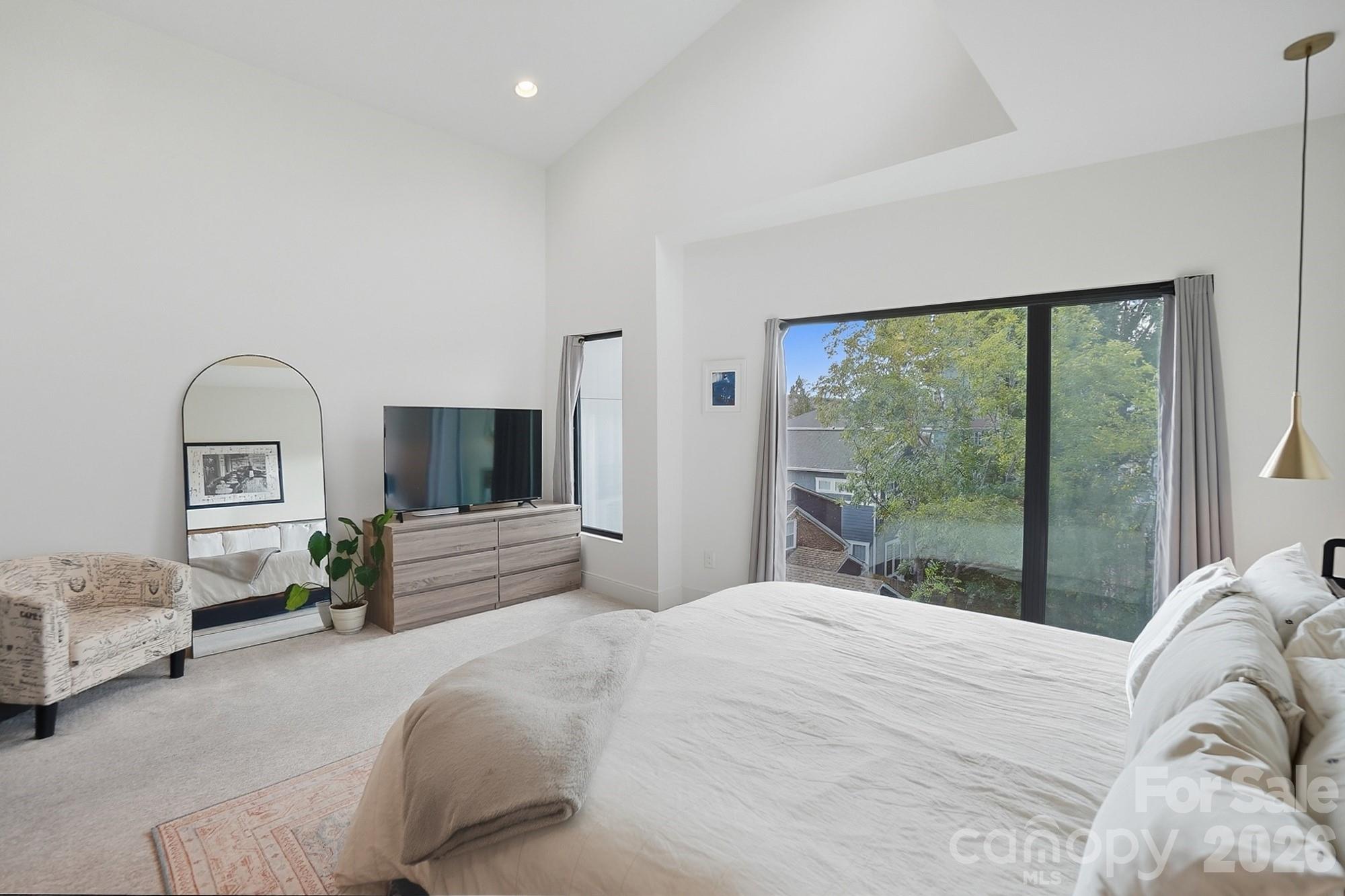 The Arts District - Residential