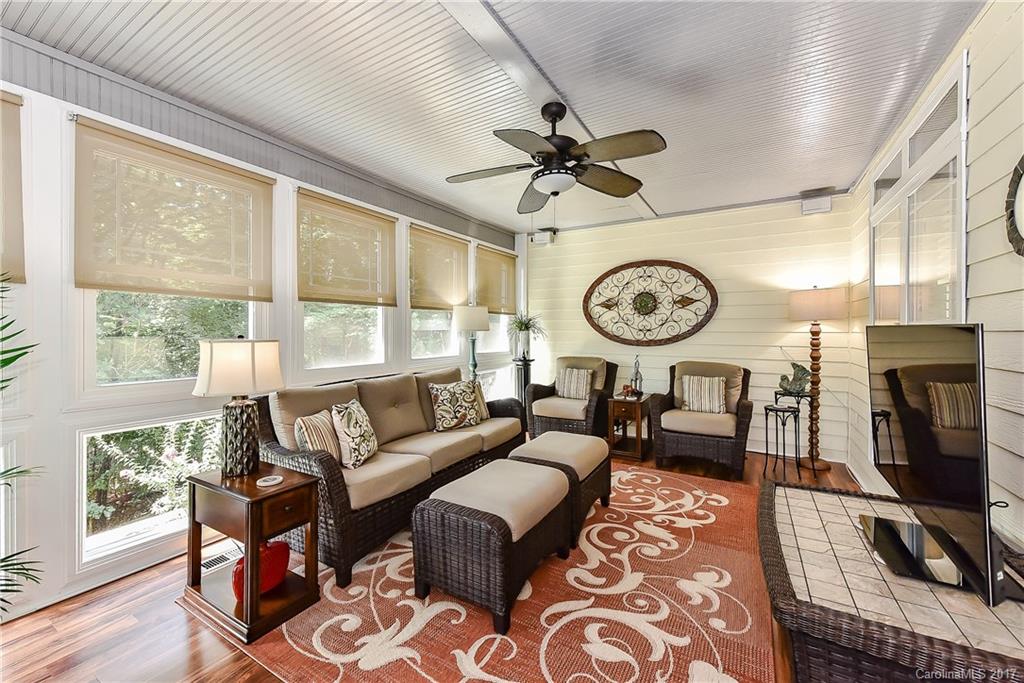 Lake Shore - Residential