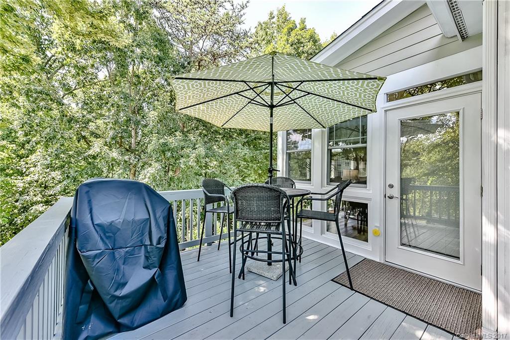 Lake Shore - Residential