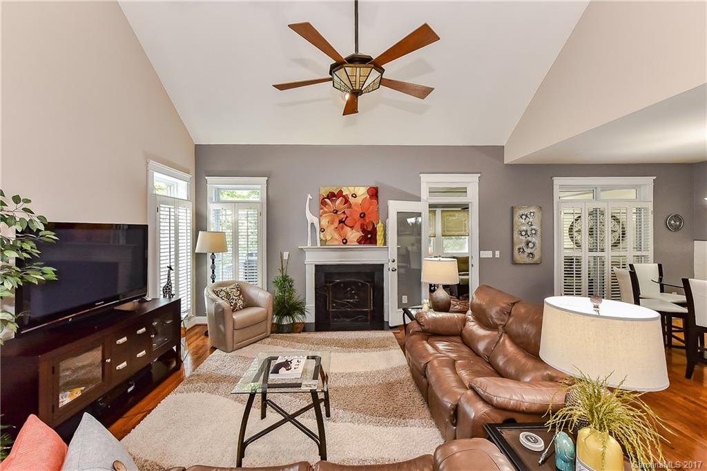 Lake Shore - Residential