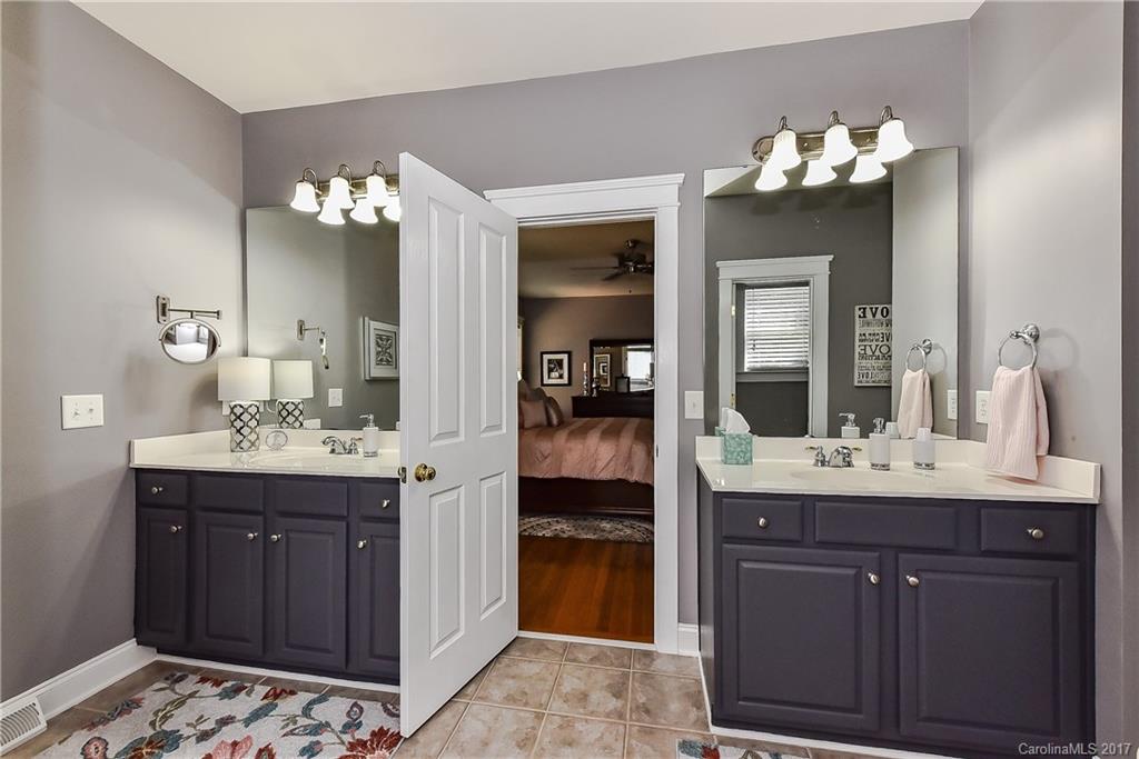 Lake Shore - Residential