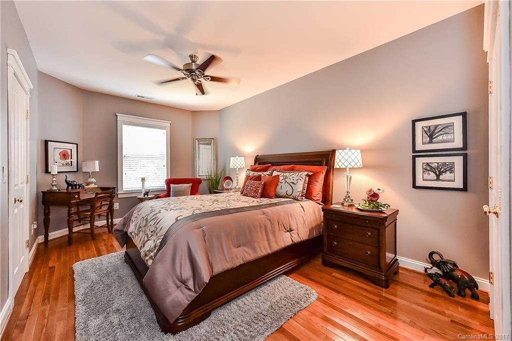 Lake Shore - Residential