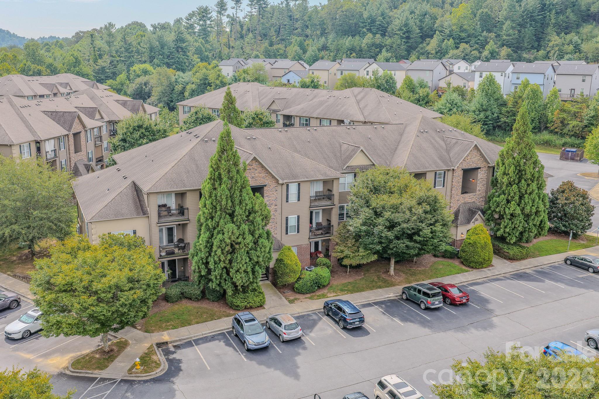 291 Brickton Village Circle 307