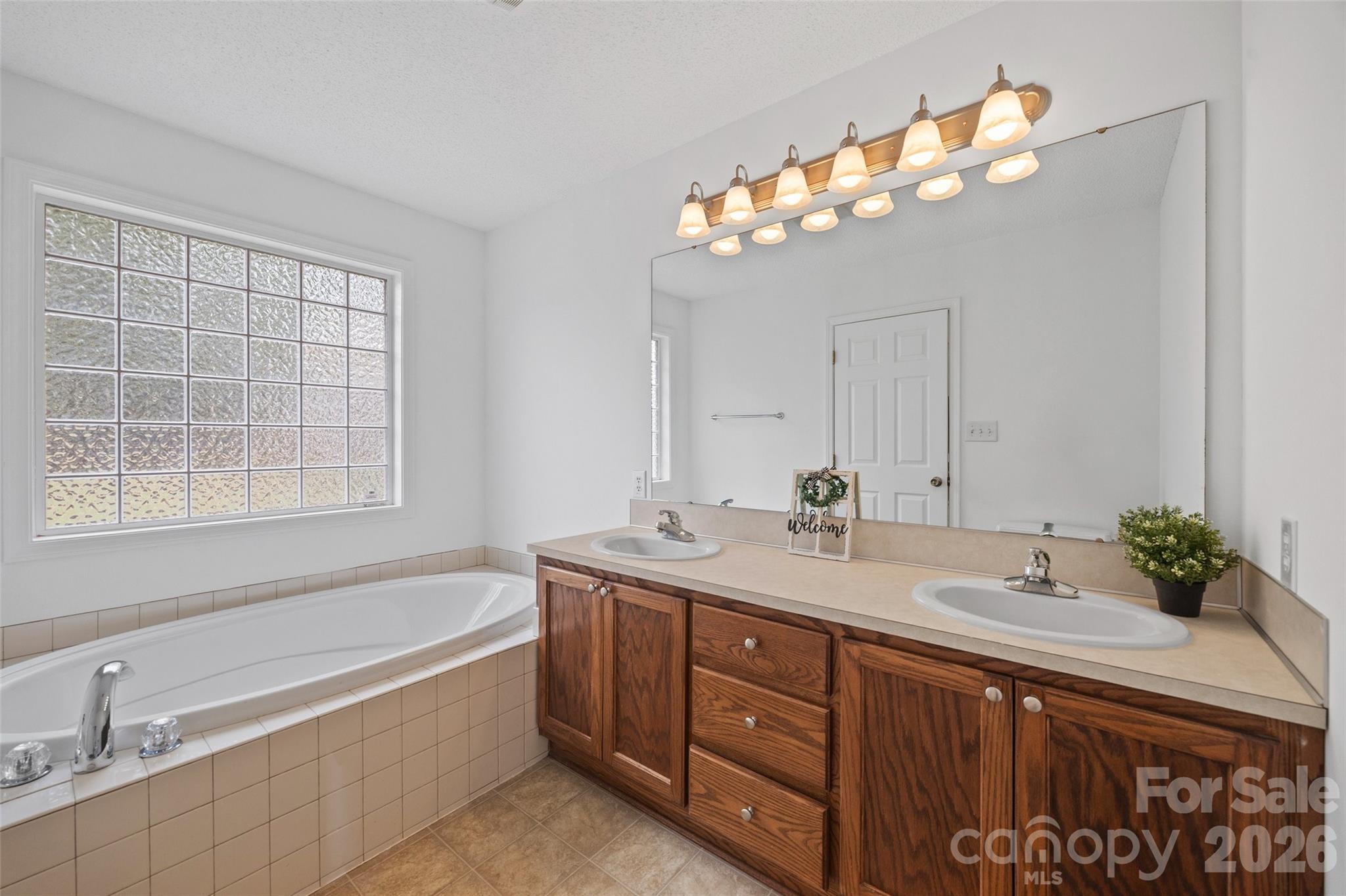 Shoal Road Estates - Residential