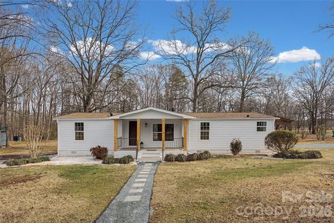 Photo of 13215 Peppercorn Lane, Midland, NC 28107 (MLS # 4336515)