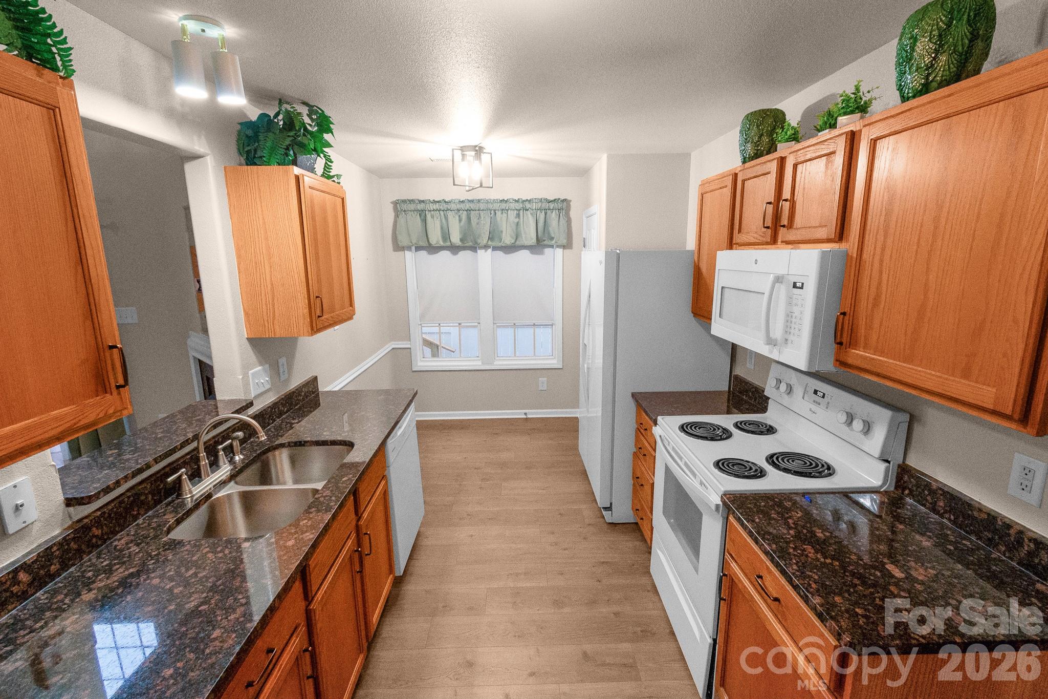 1922 Willie Worrell Drive