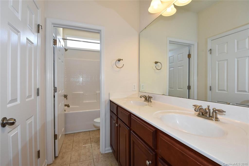 Lake Shore - Residential