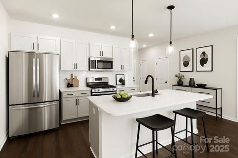 3102 Markland Drive Charlotte NC 28208