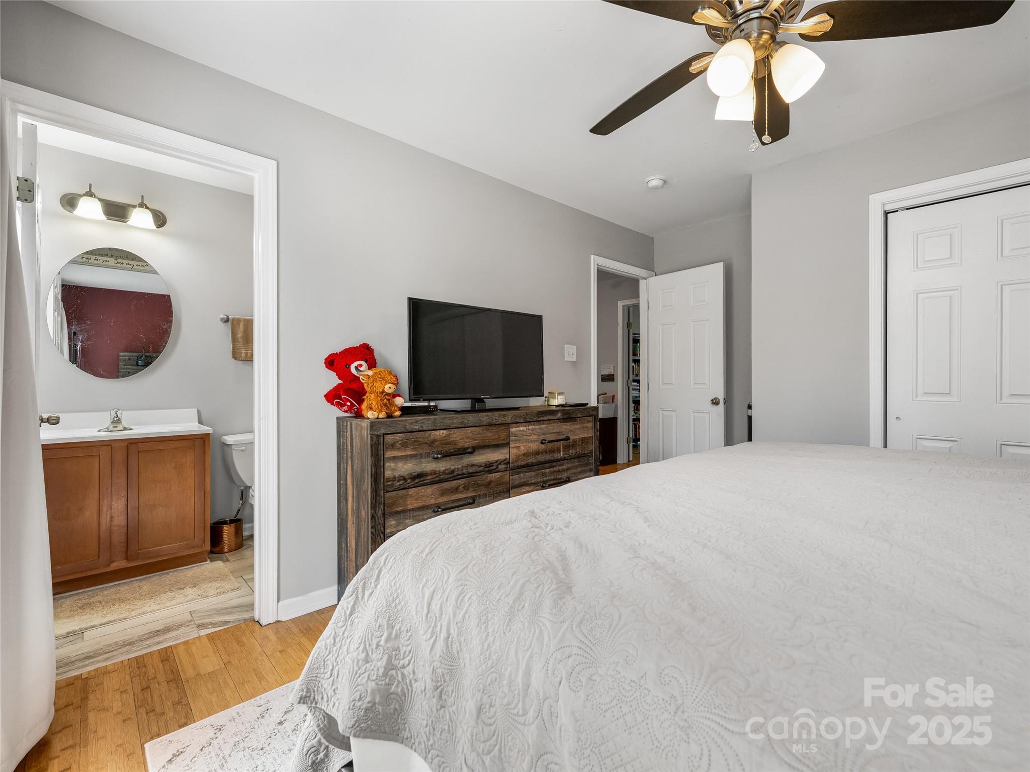 Villas at Cedar Hill - Residential