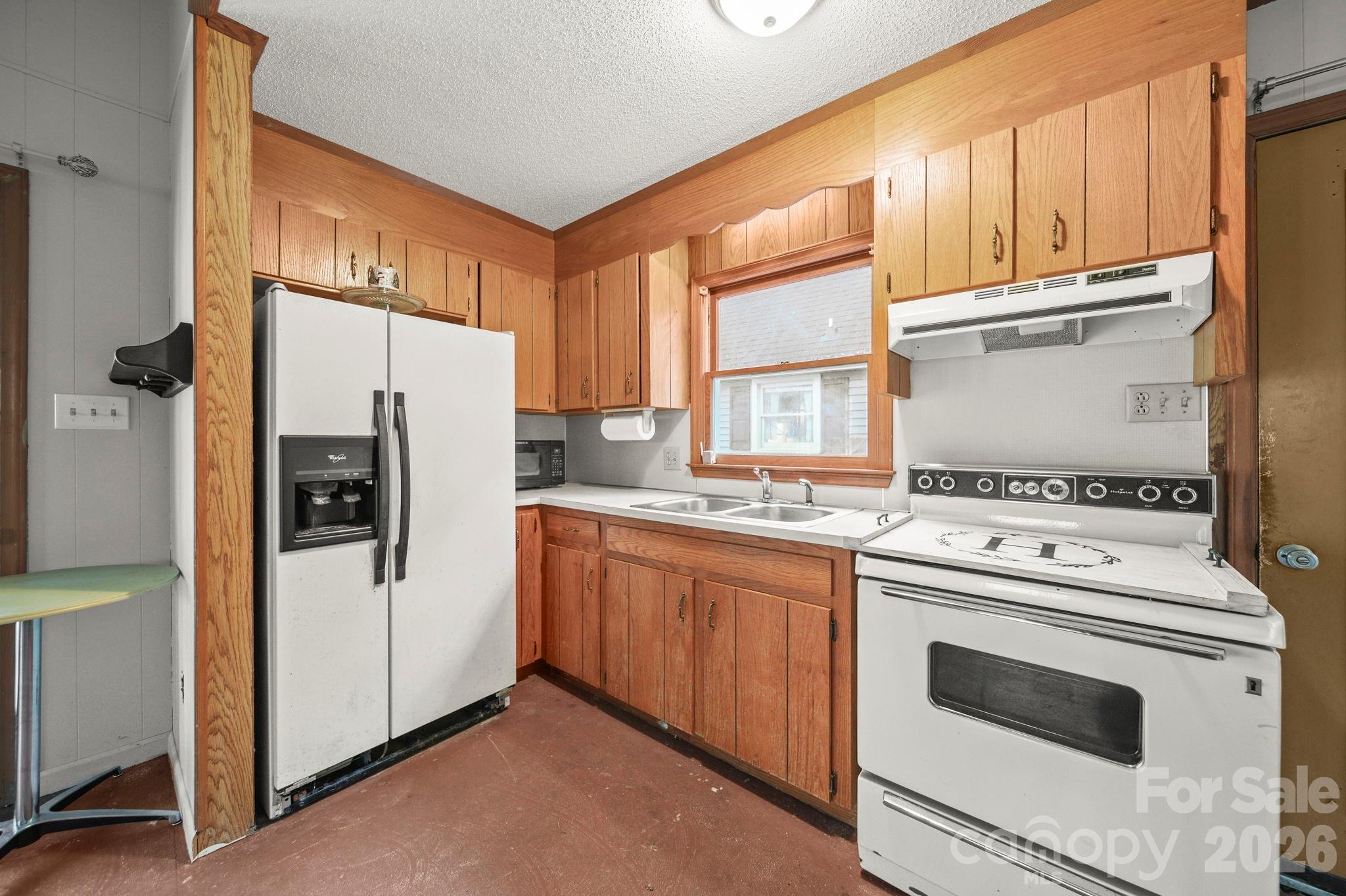 Eastbrook - Residential