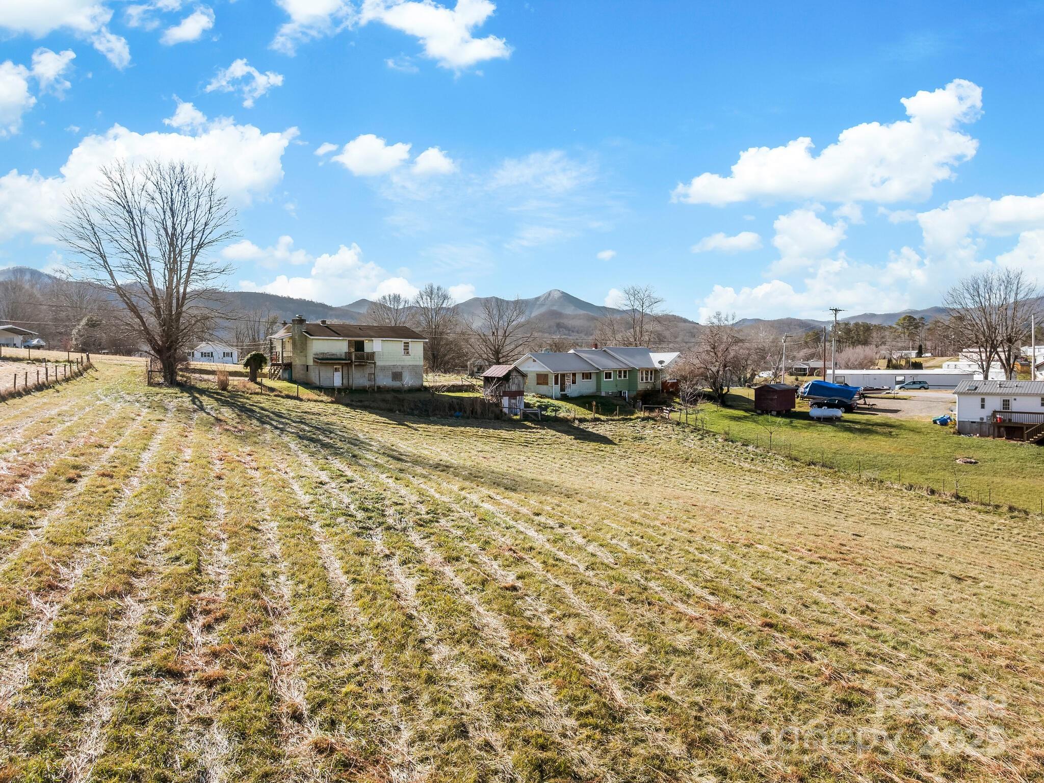 71 Lower Glady Fork Road