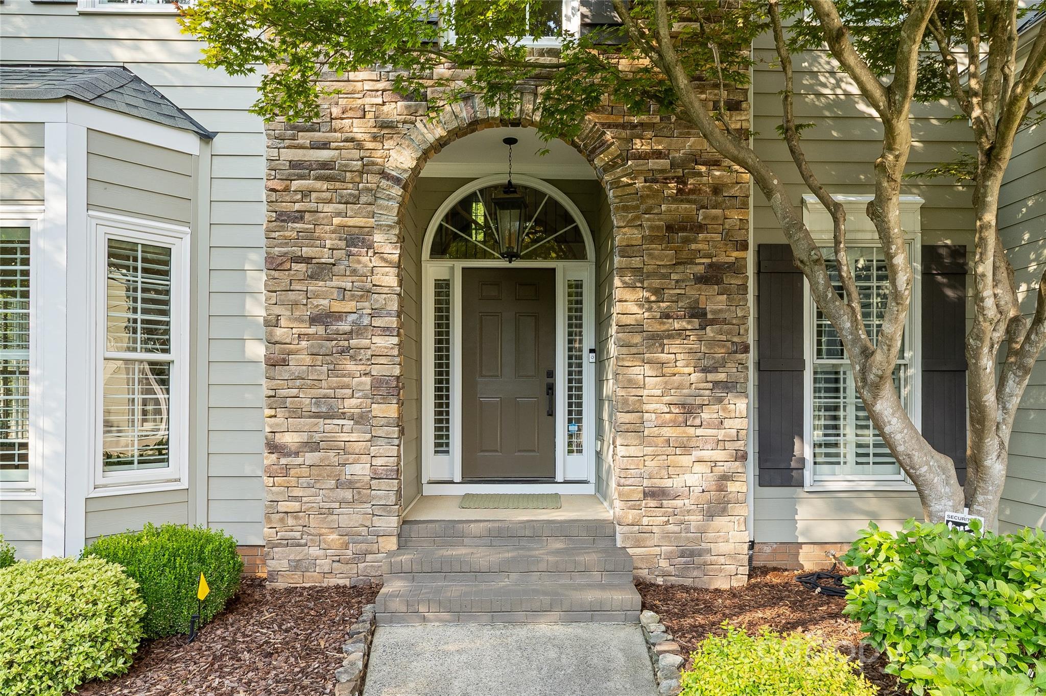 10927 Thornhill Club Drive